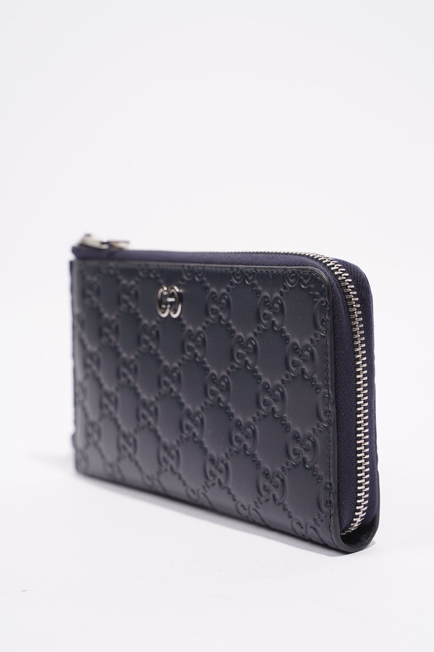 Gucci Womens Guccissima Bi-Fold Wallet Black Leather