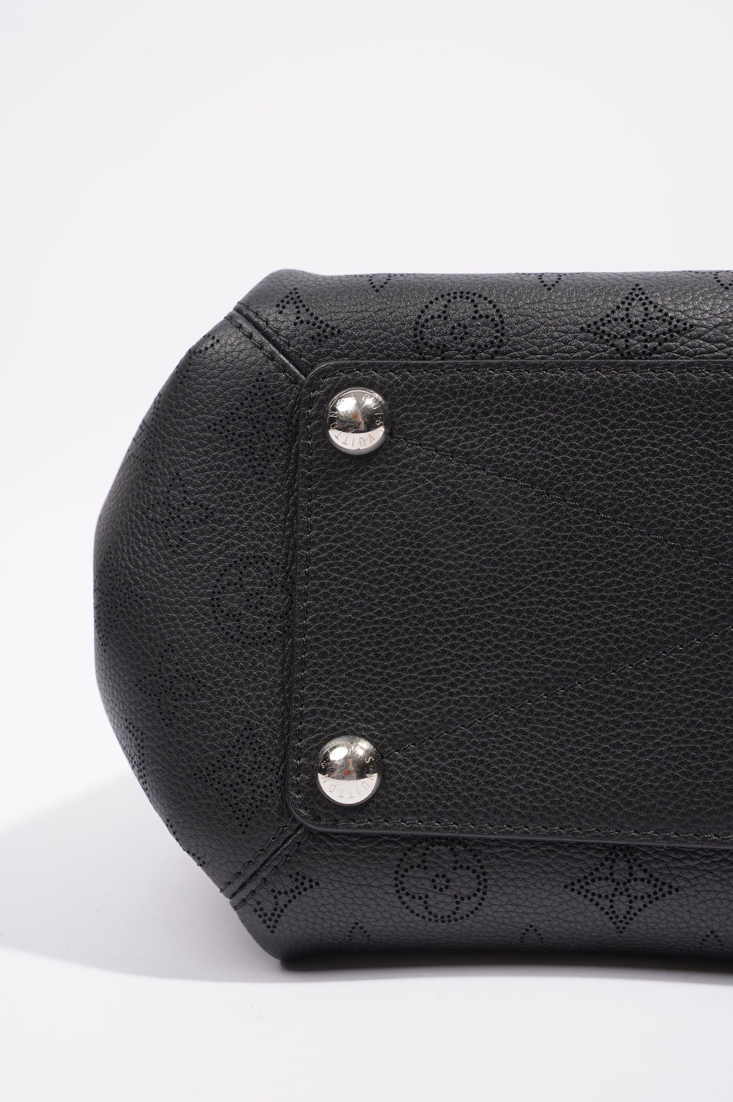 Louis Vuitton Babylone Bag Black Mahina Monogram Leather PM