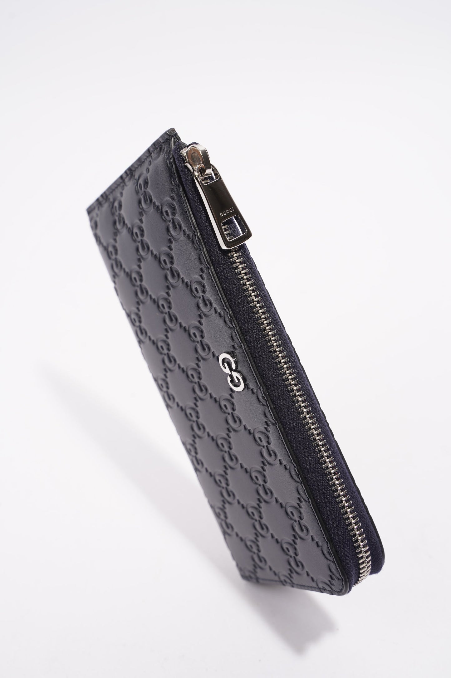 Gucci Womens Guccissima Bi-Fold Wallet Black Leather