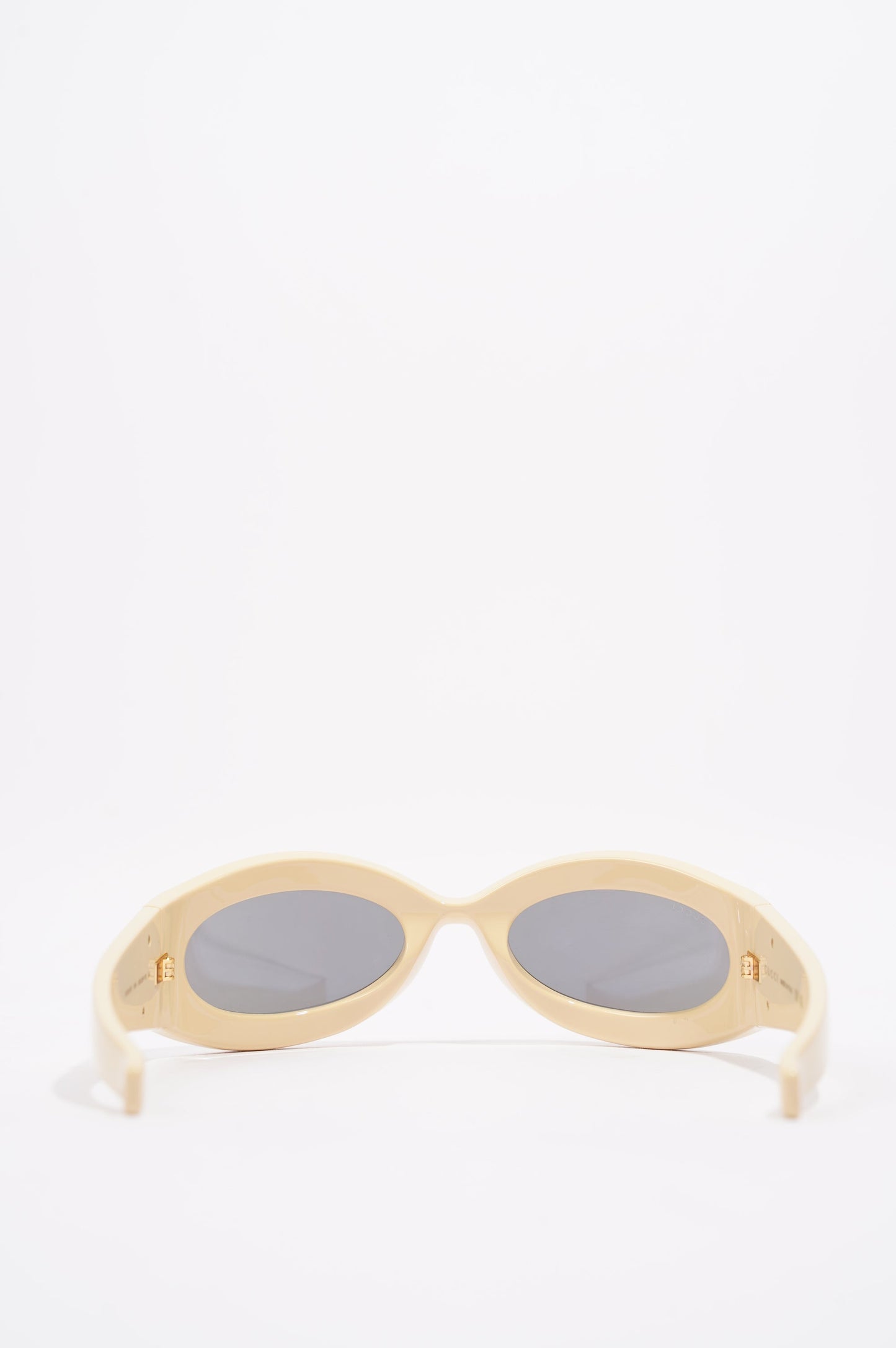 Gucci Womens Oval Mirrored Lenses Sunglasses Cream 110