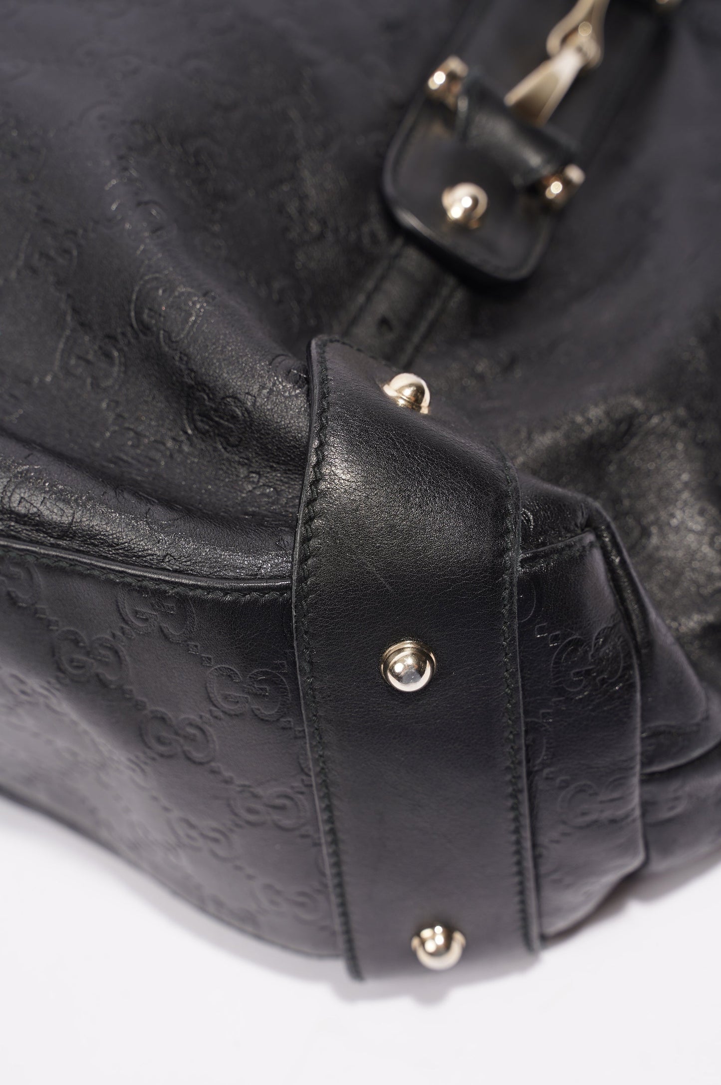 Gucci Womens Pelham Bag Black Leather