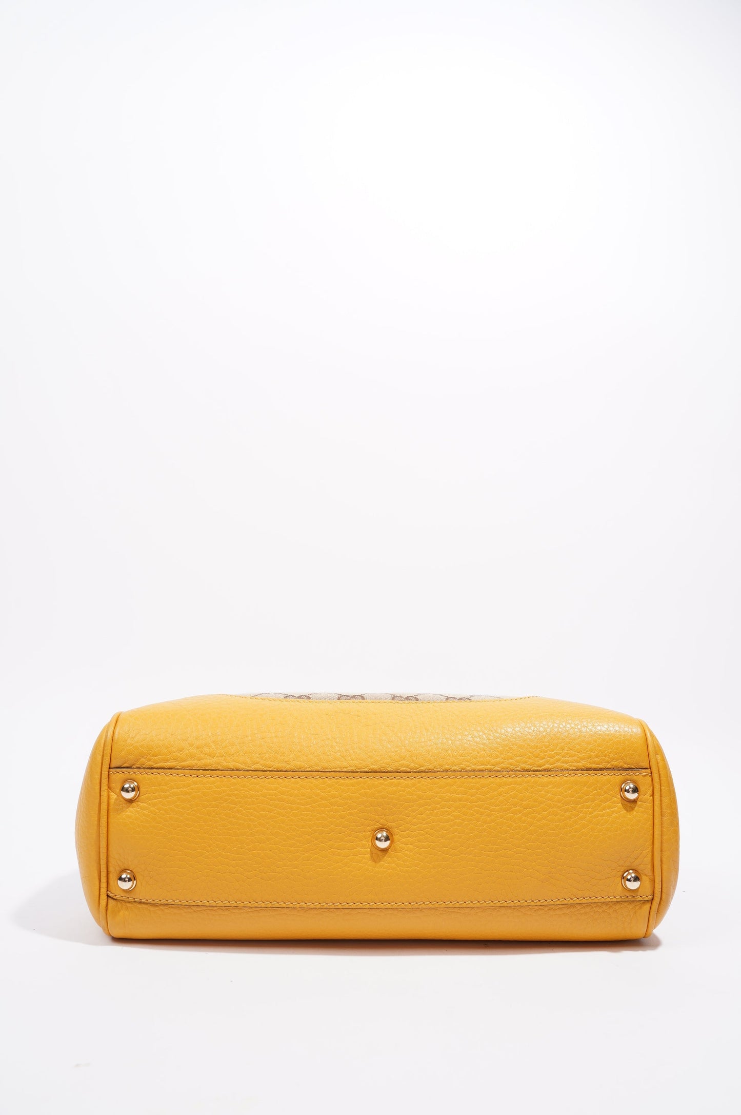 Gucci Womens Diana Bamboo Bag Supreme Canvas / Leather