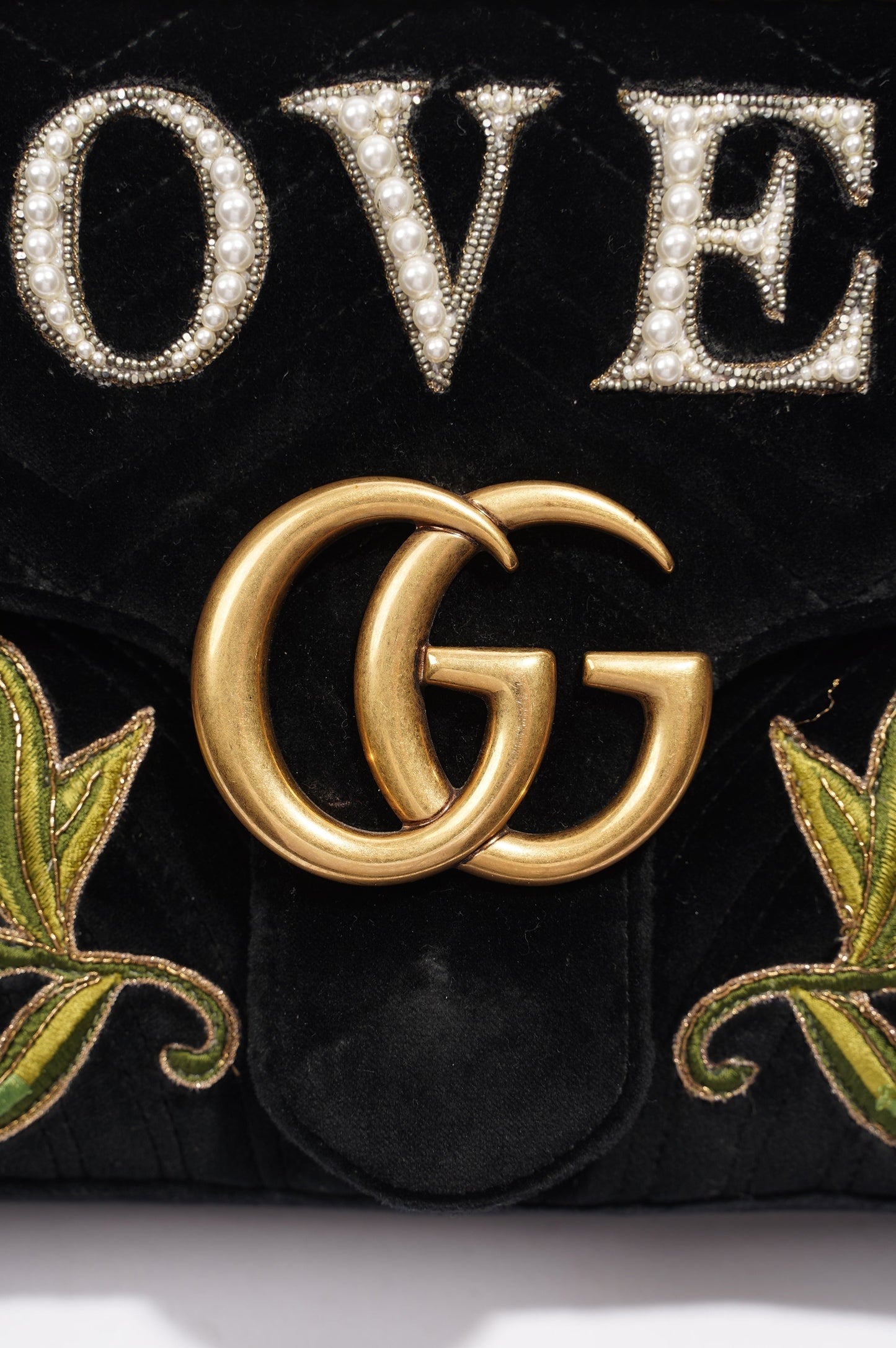 Gucci Mamont Loved Flap Black Embroidery / Velvet Medium