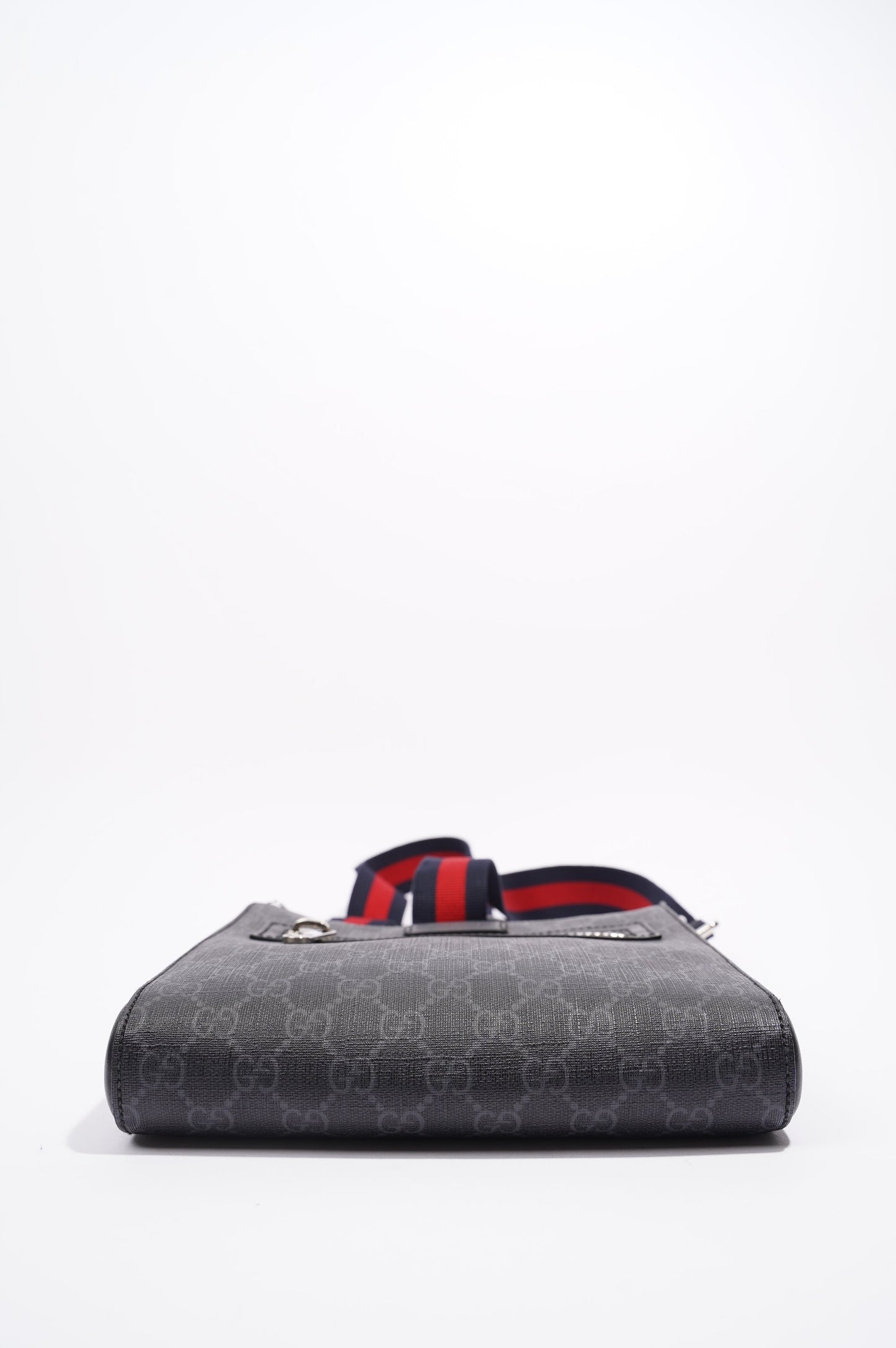 Gucci Messenger Bag Supreme Canvas Small