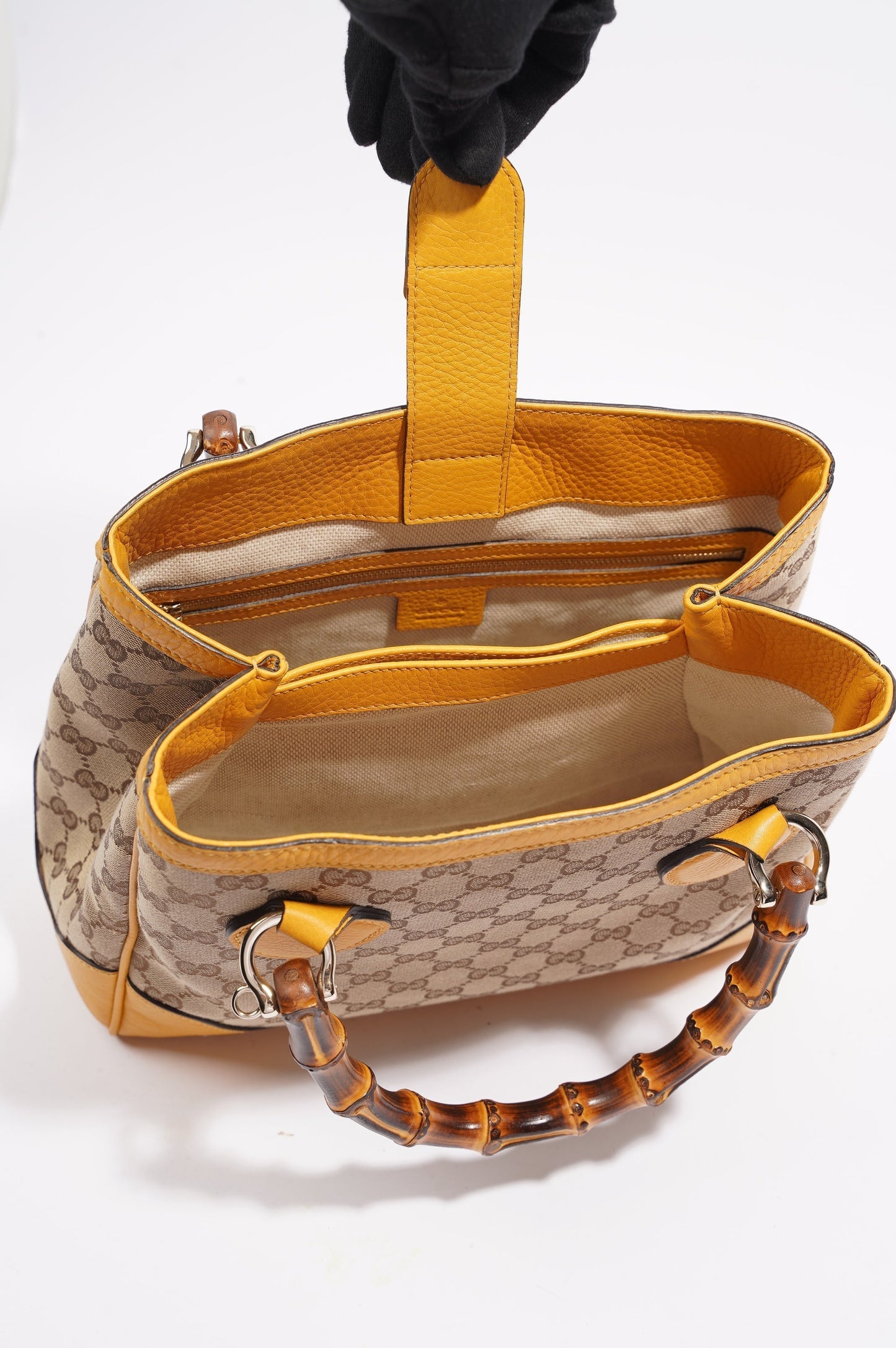 Gucci Womens Diana Bamboo Bag Supreme Canvas / Leather