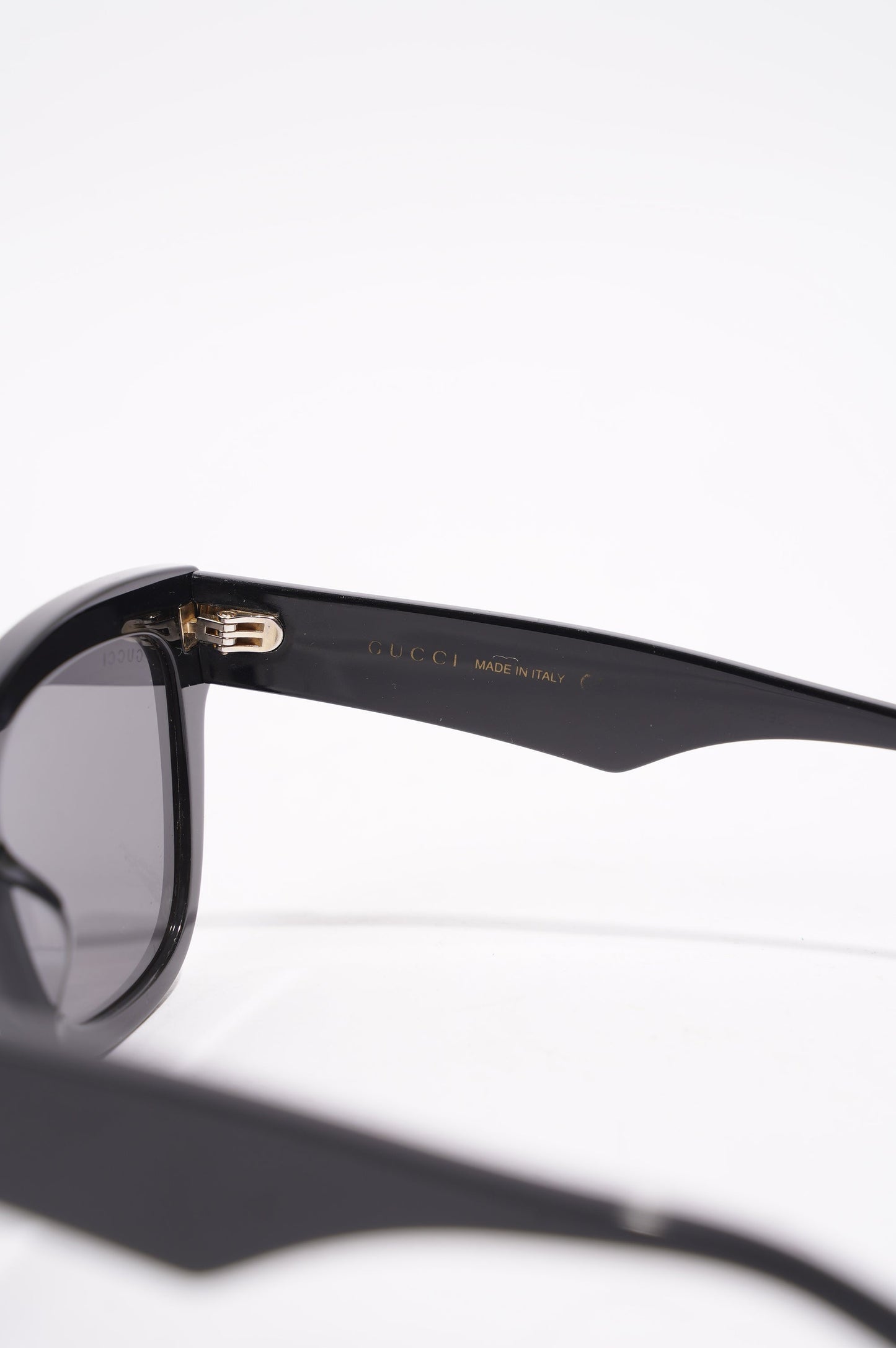Gucci Womens Square Sunglasses Black Acetate 145