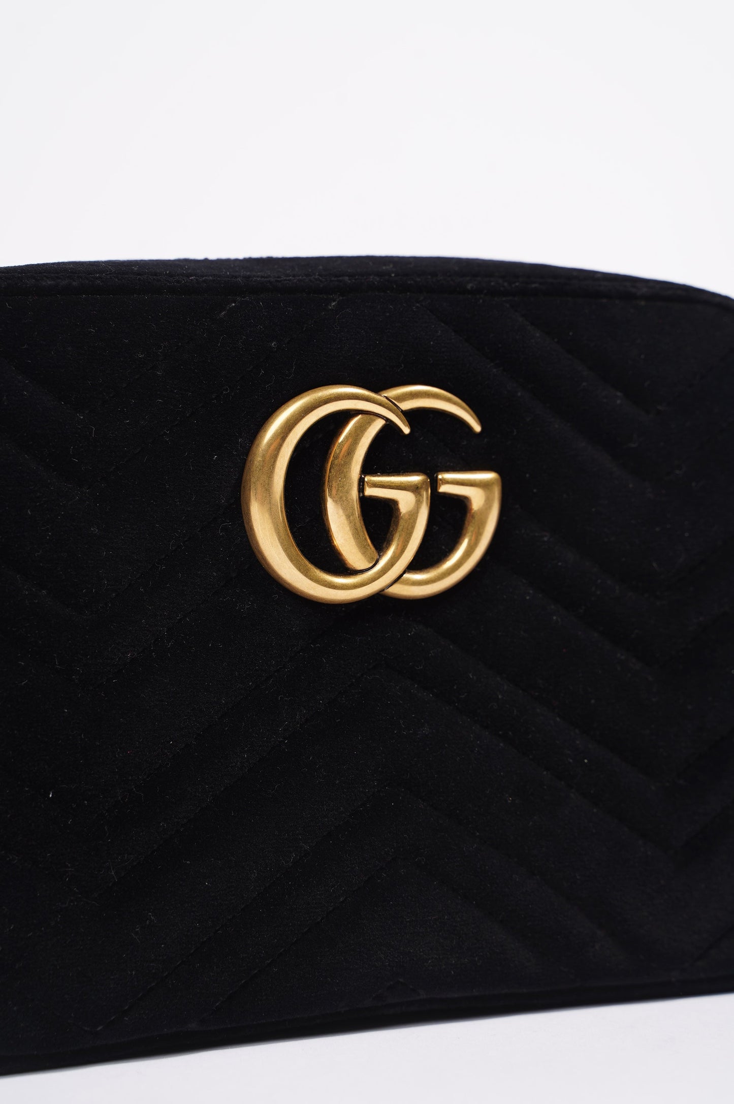 Gucci Womens Marmont Zip Black Velvet Small