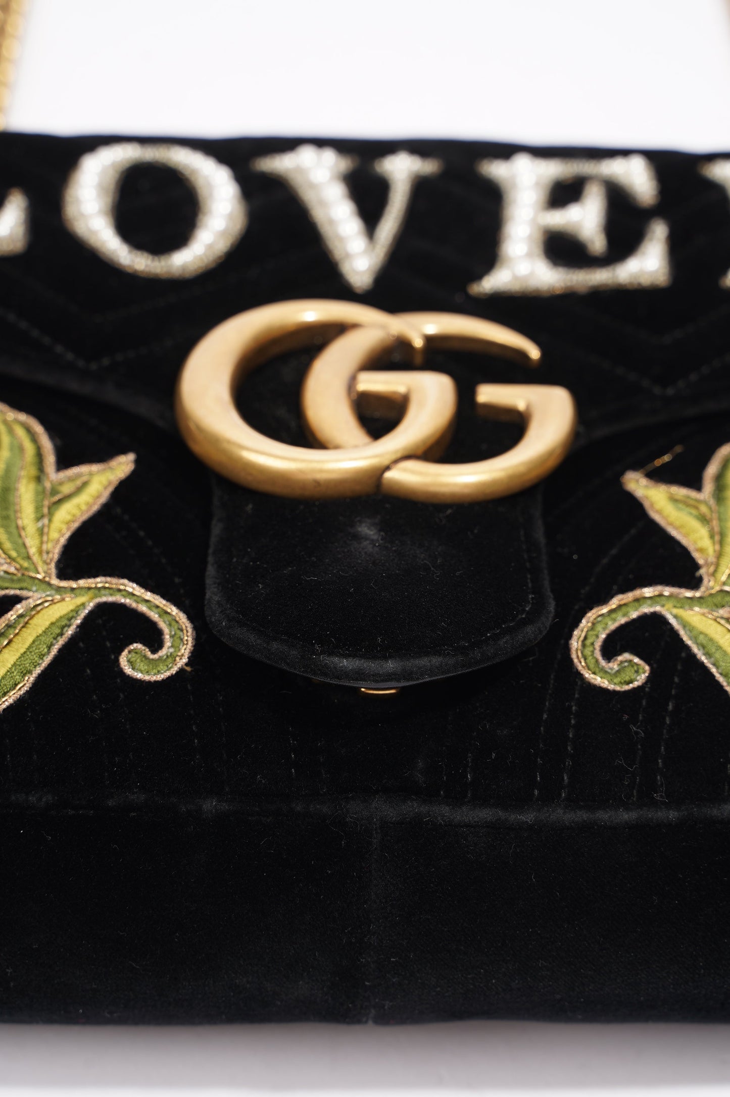 Gucci Mamont Loved Flap Black Embroidery / Velvet Medium