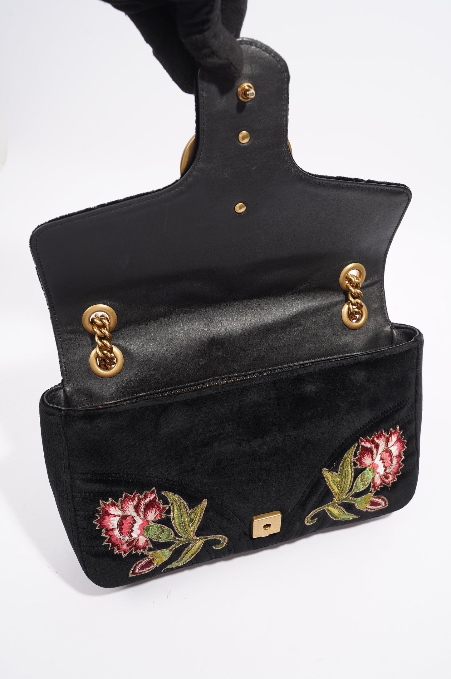 Gucci Mamont Loved Flap Black Embroidery / Velvet Medium