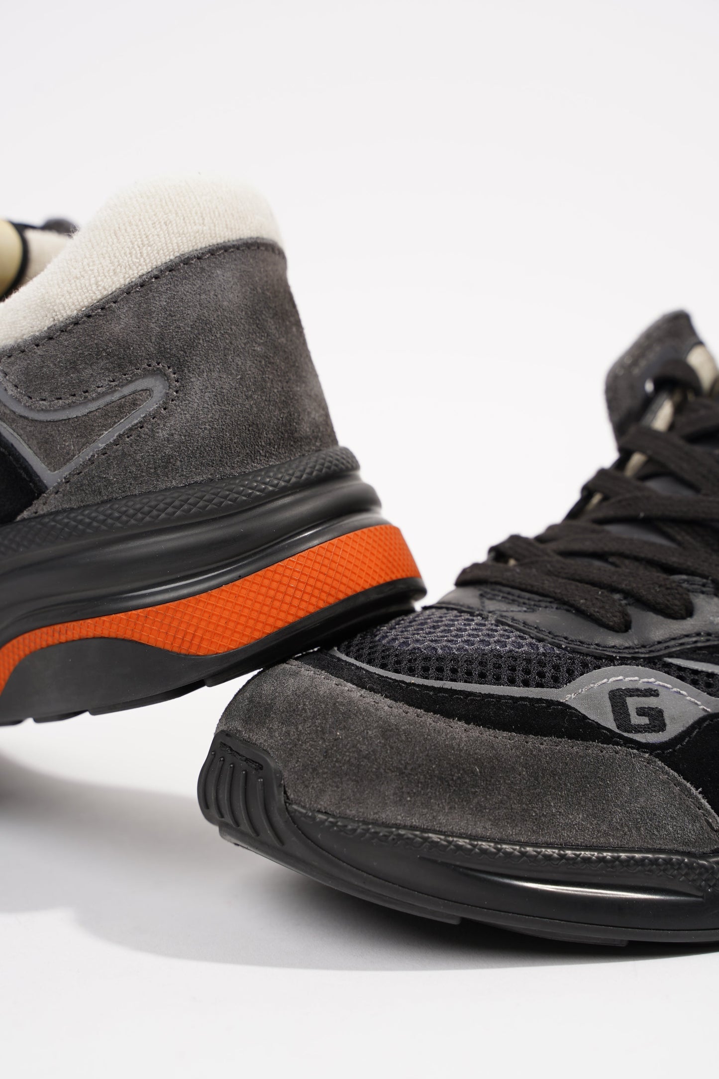 Gucci Mens Ultrapace Sneaker EU 40.5 / UK 6.5