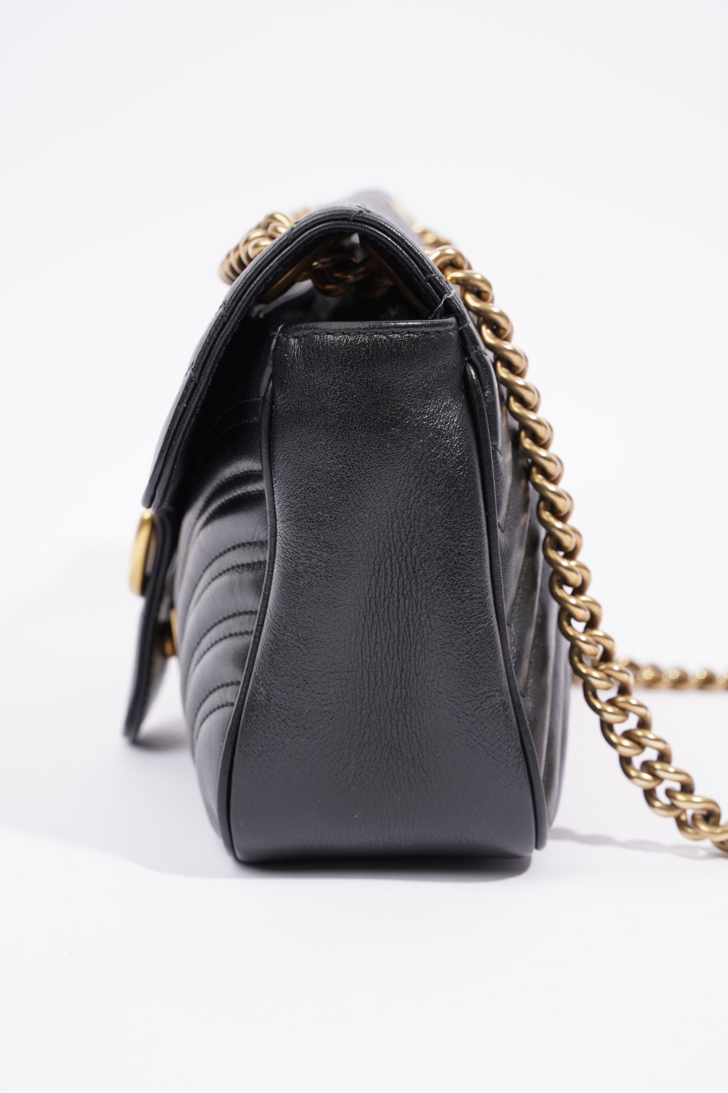 Gucci Womens GG Marmont Flap Bag Black Leather Small