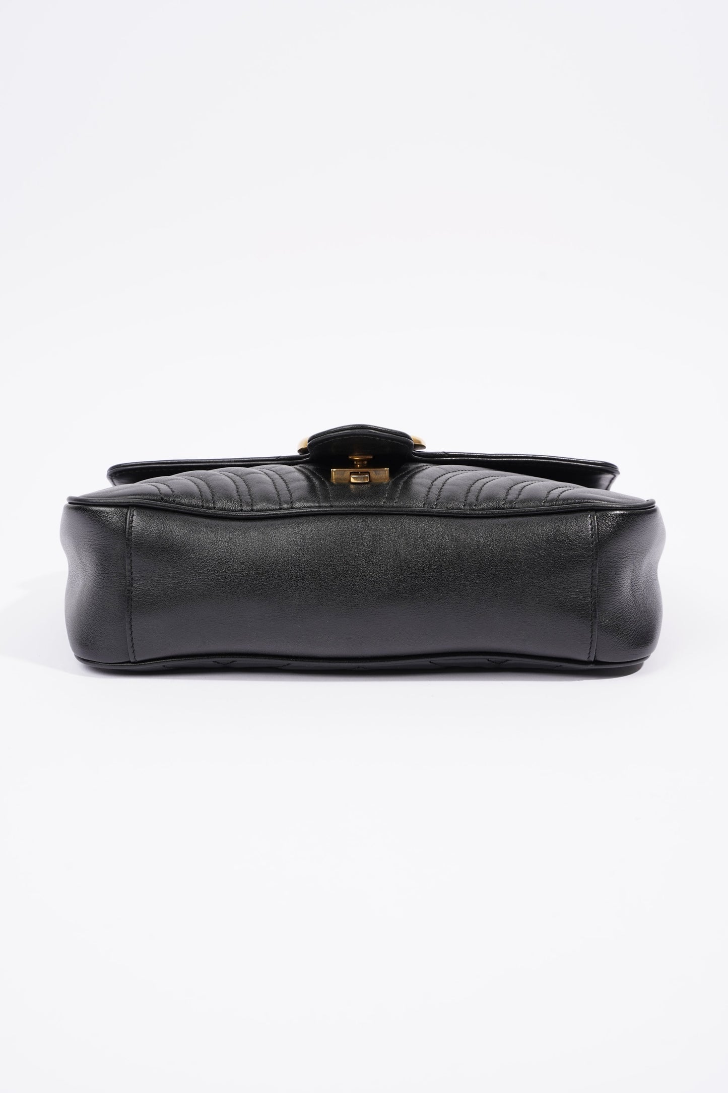 Gucci Womens GG Marmont Flap Bag Black Leather Small