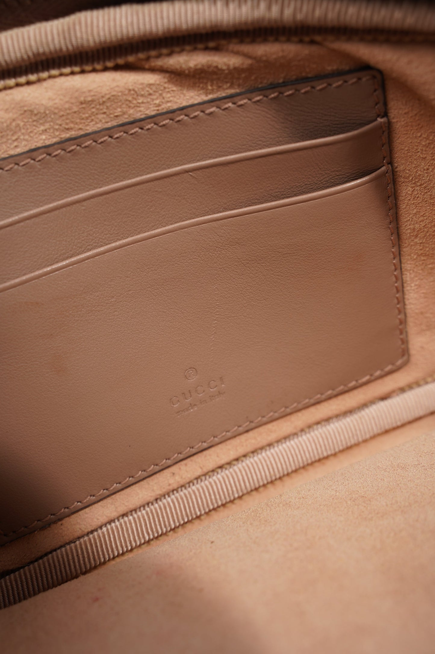 Gucci Womens Marmont Triple Zip Bag Nude