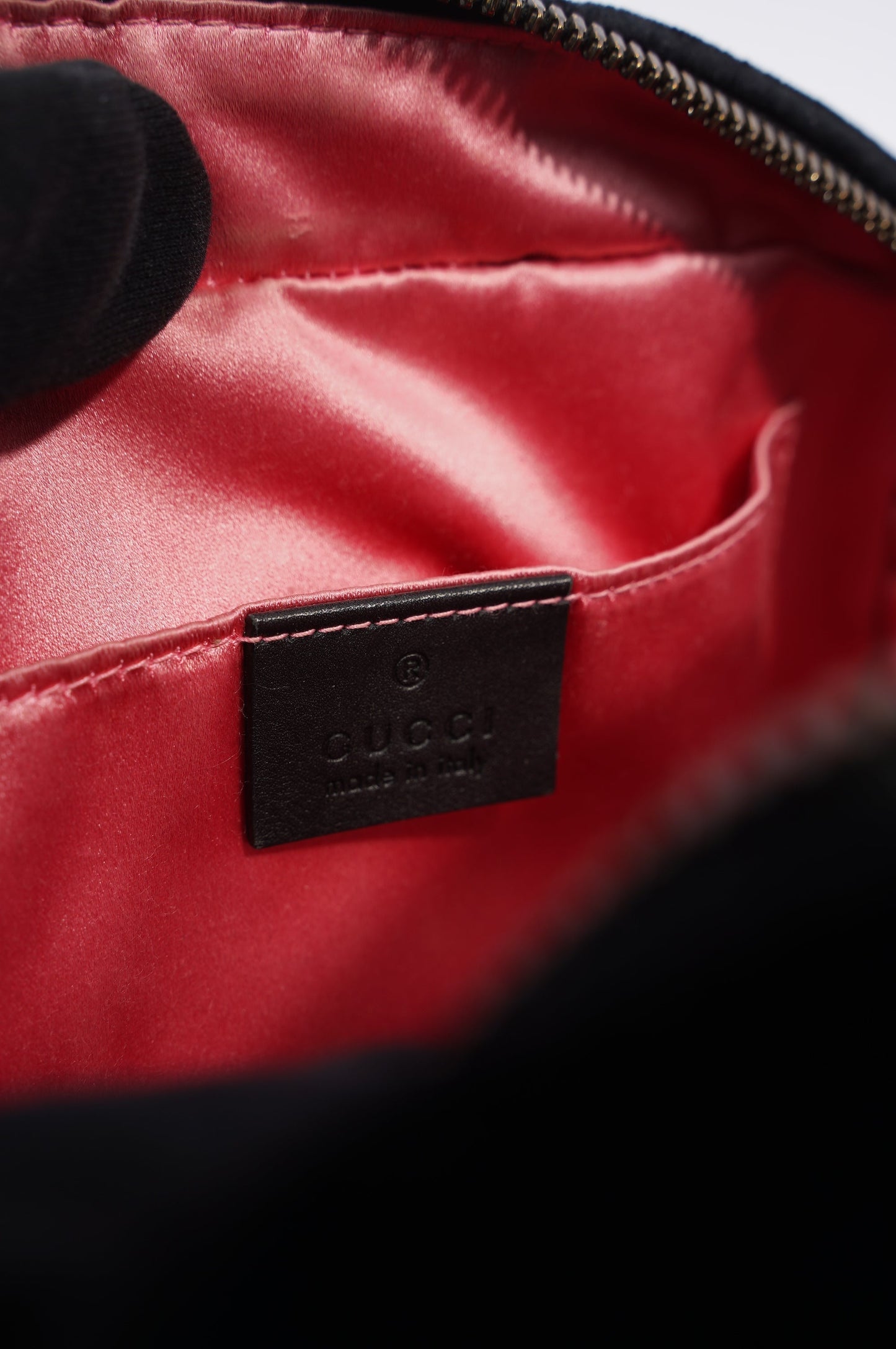 Gucci Womens Marmont Zip Black Velvet Small