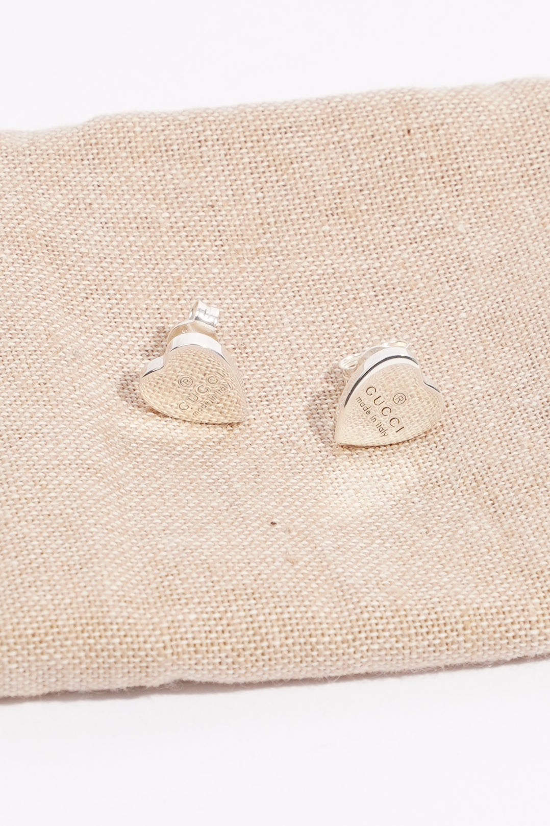 Gucci Womens Heart Shaped Earrings Silver