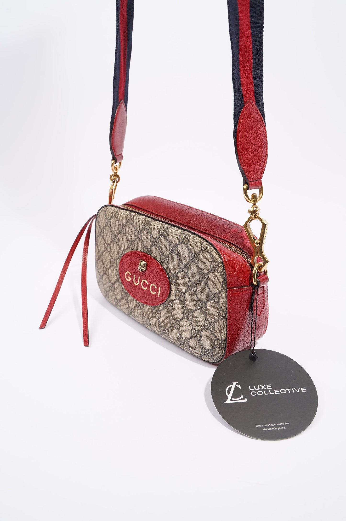 Gucci Womens Neo Vintage GG Messenger Bag Supreme Red