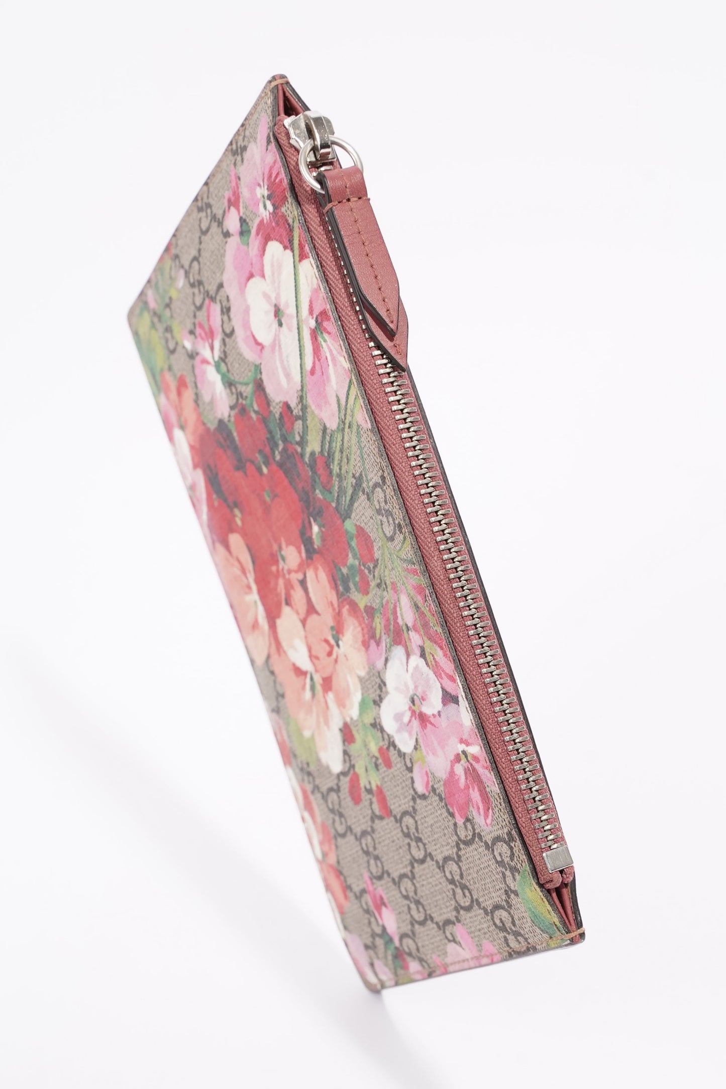 Gucci Bloom Zip Pouch Supreme / Flowers Canvas