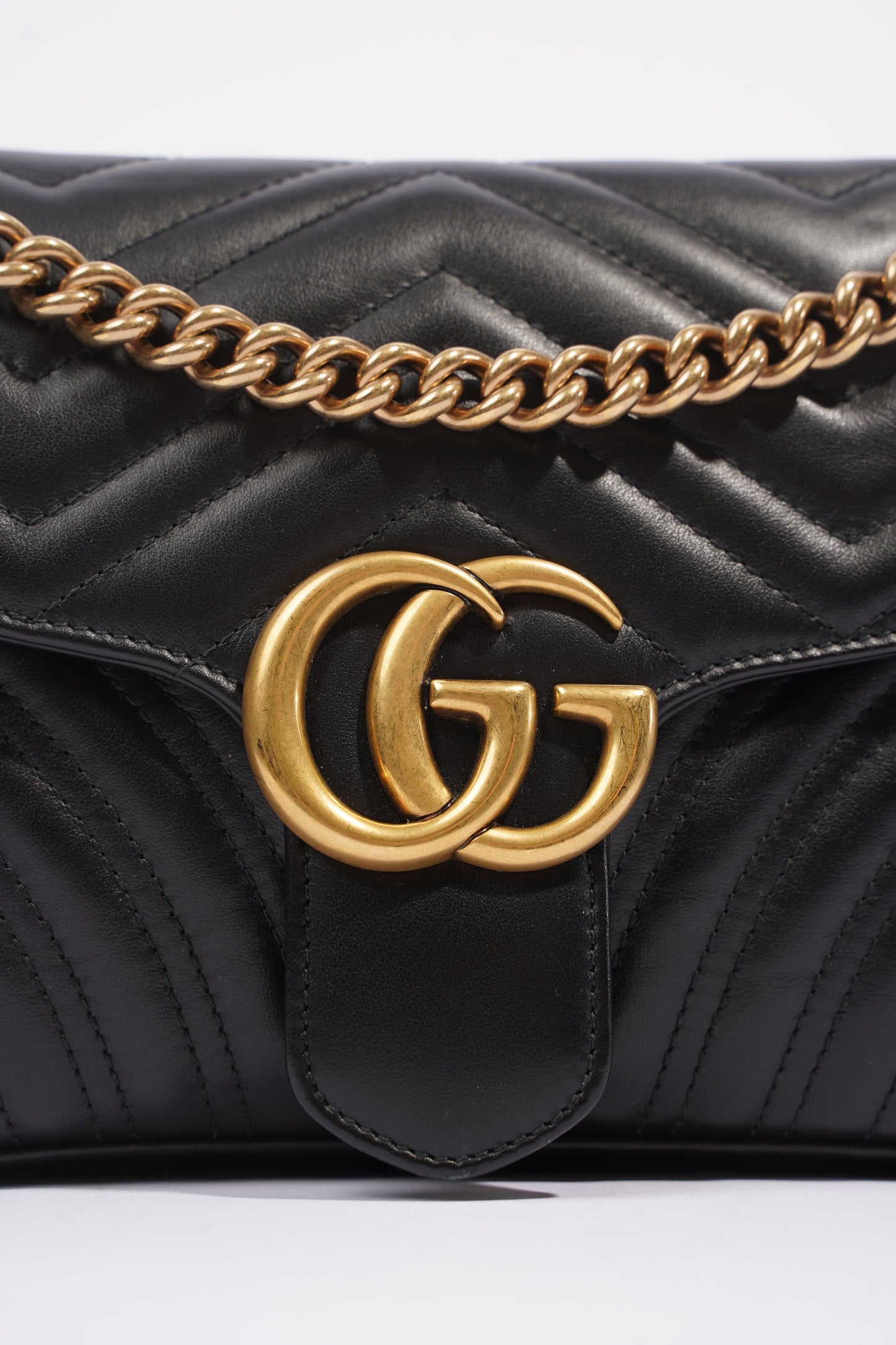 Gucci Womens Marmont Flap Black / Gold Small