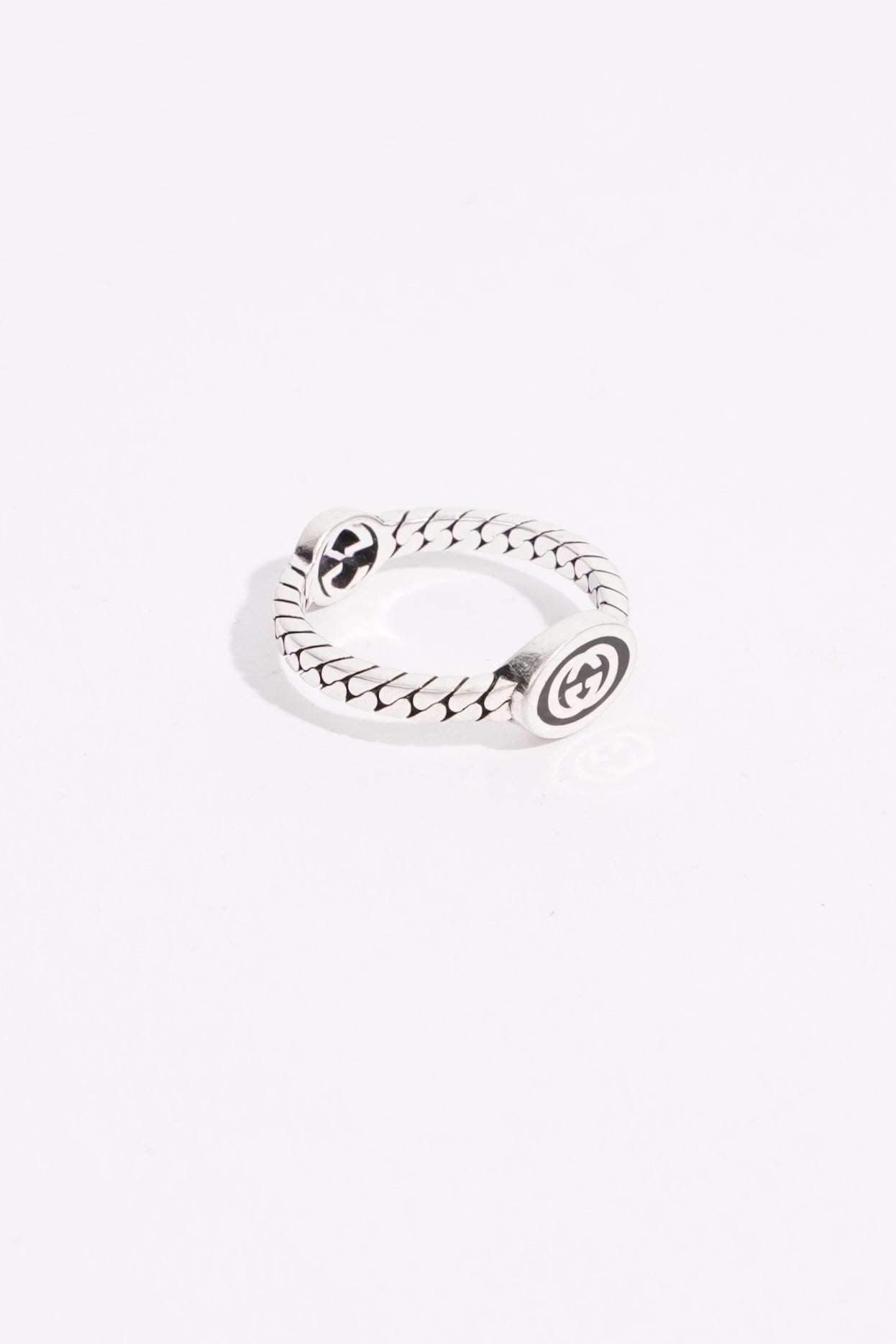 Gucci Mens Double Interlocking G Ring Silver 57