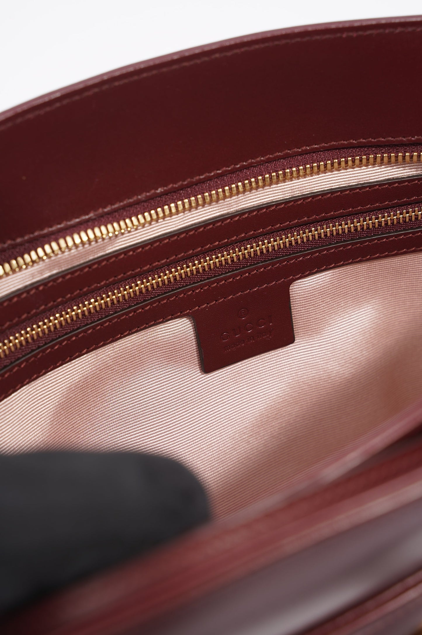 Gucci Womens Arli Shoulder Bag Red Leather Large