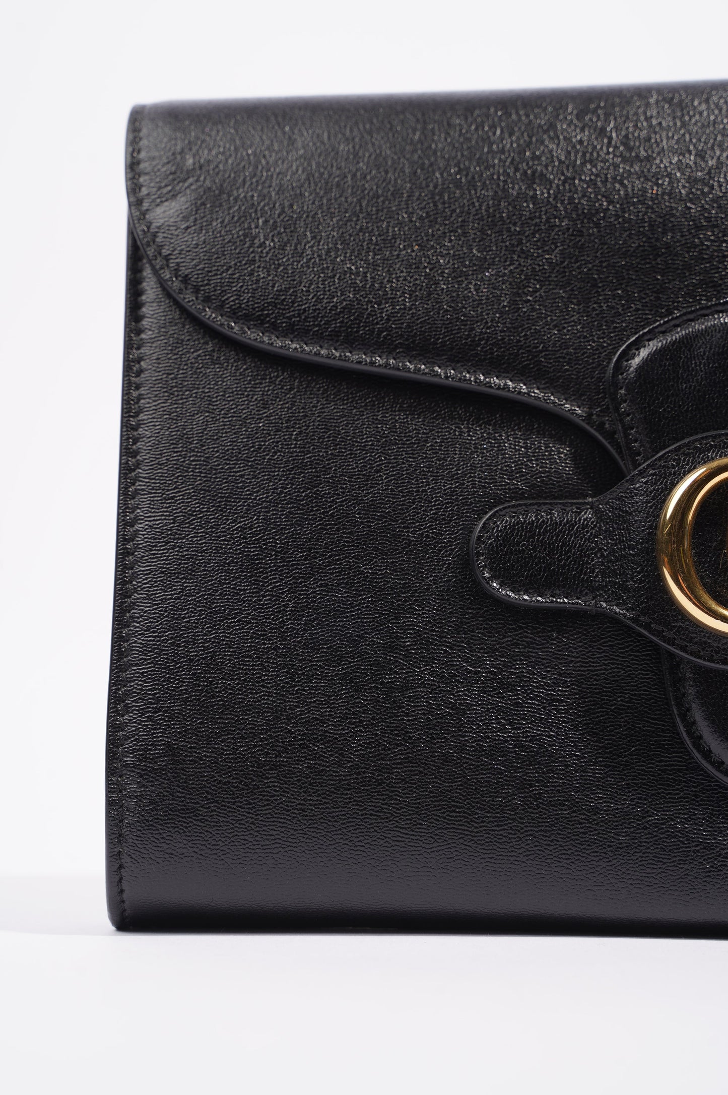 Gucci Womens Marmont Clutch Bag Black / Gold