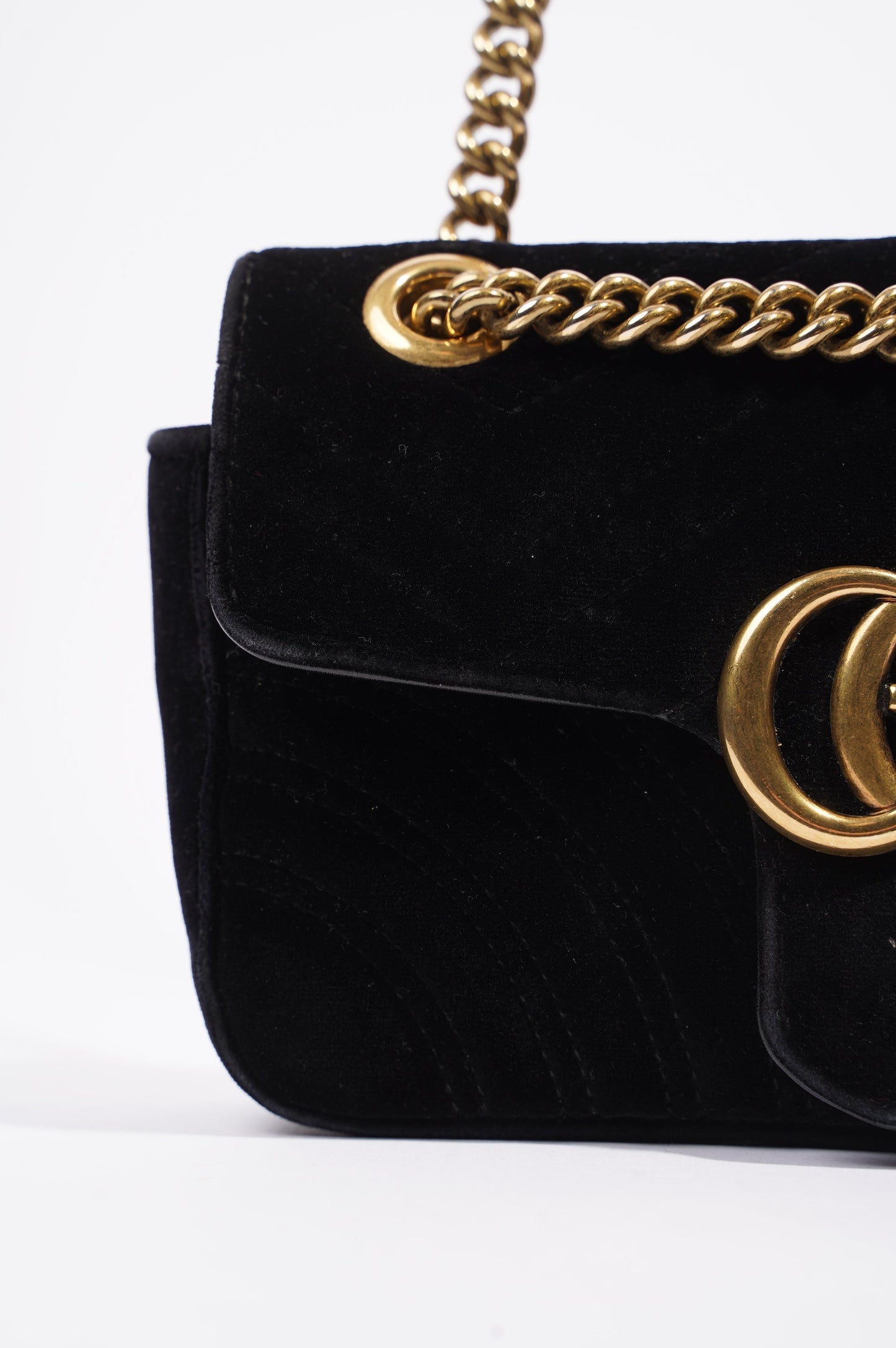 Gucci Womens Marmont Flap Black Velvet Gold Mini