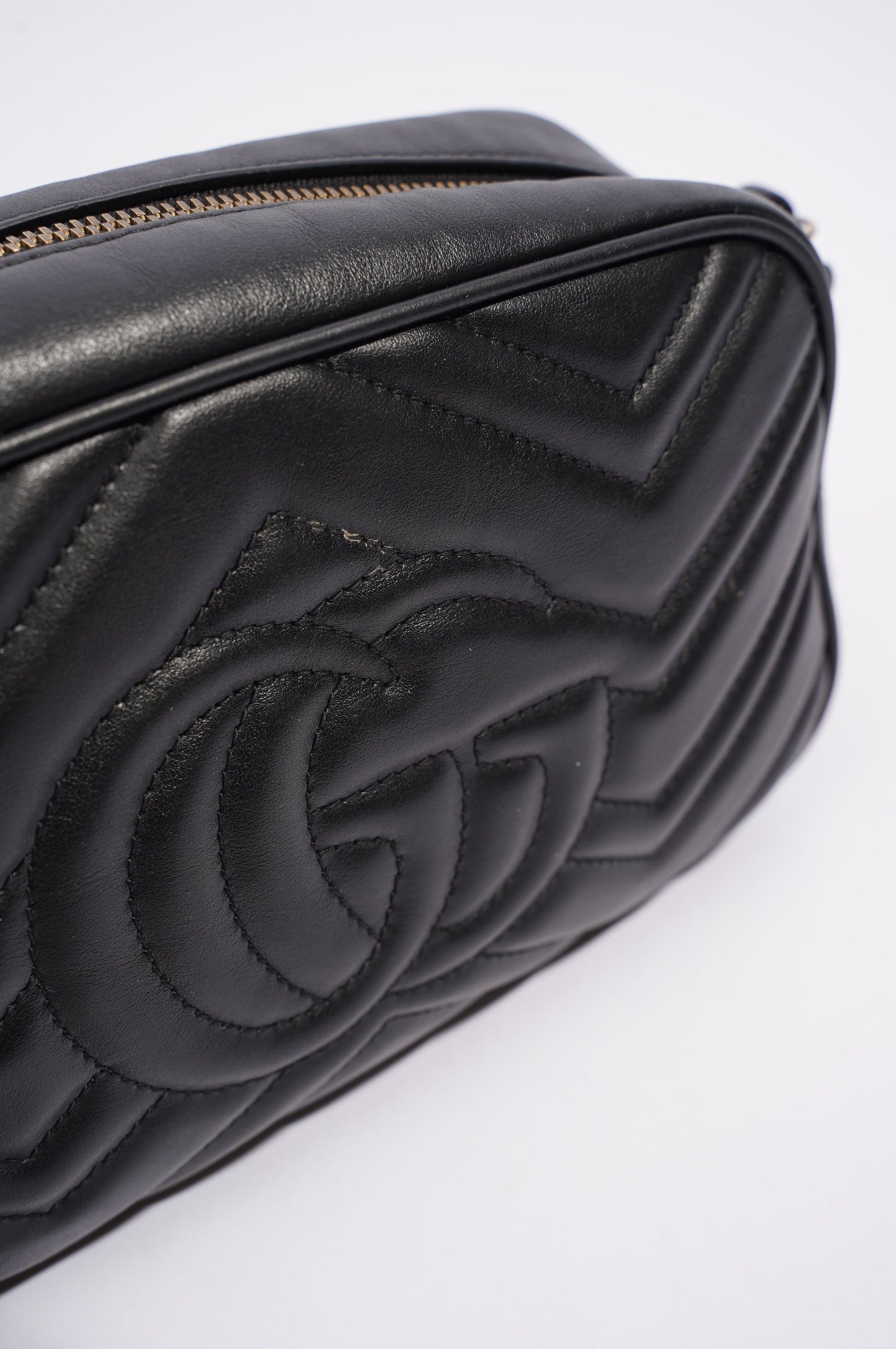 Gucci Womens Marmont Zip Black / Gold Small