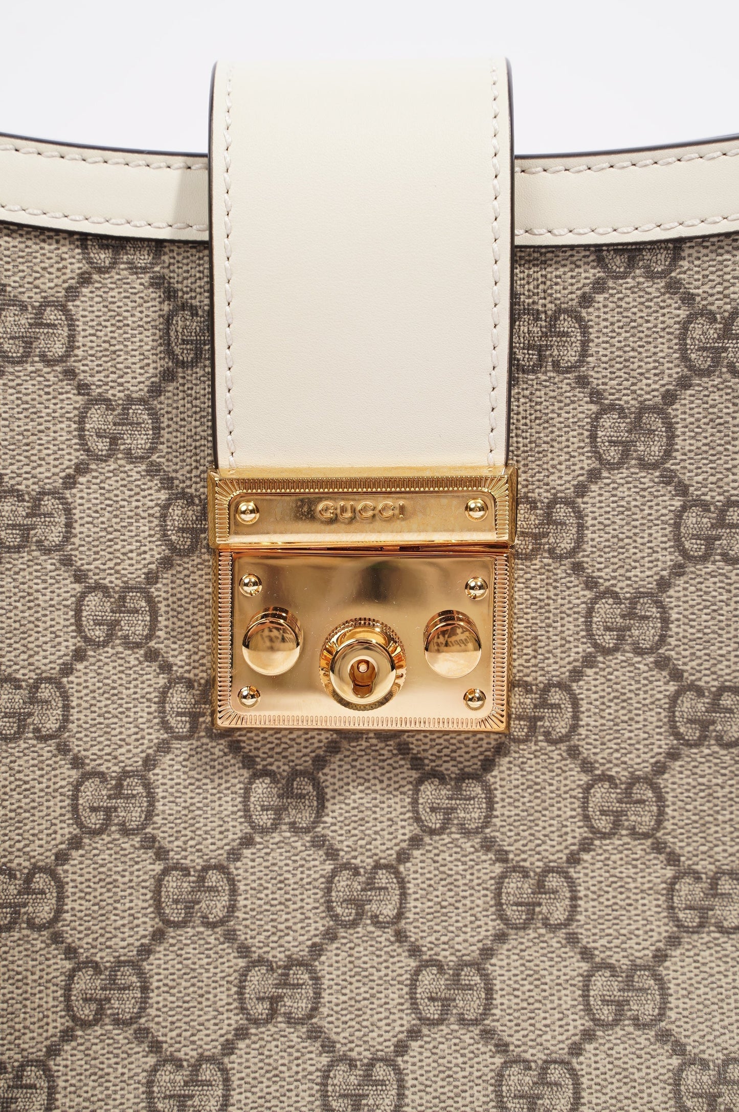 Gucci Womens Padlock Bag Supreme / White Medium
