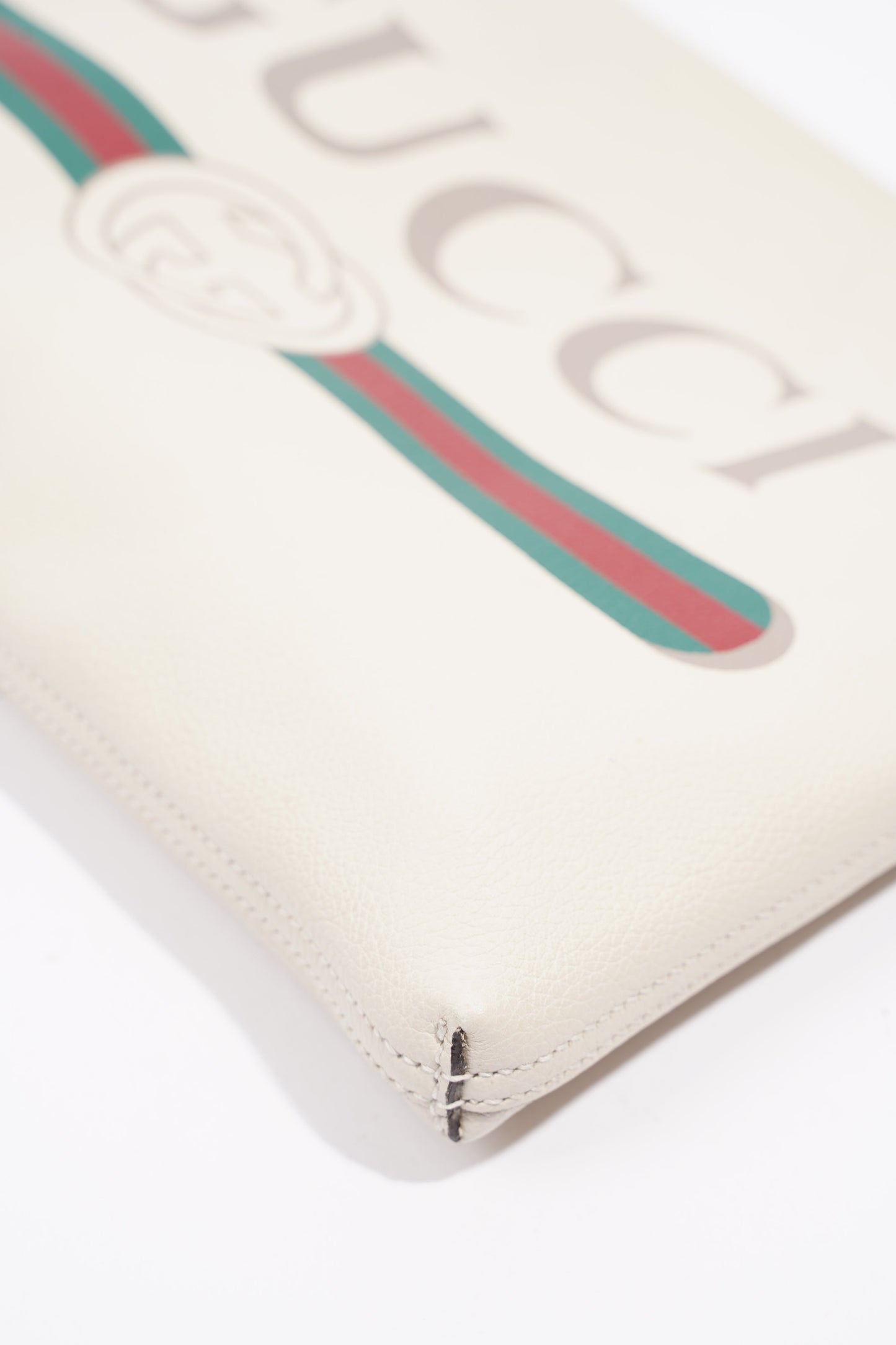 Gucci Womens Portfolio Clutch Bag Cream