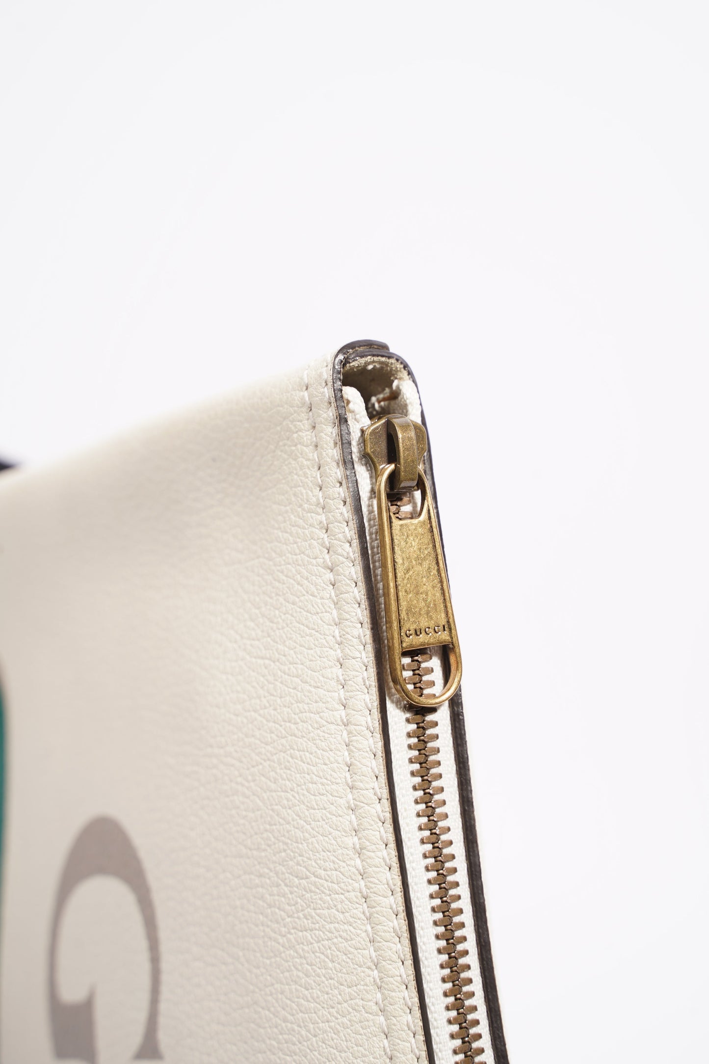 Gucci Womens Portfolio Clutch Bag Cream