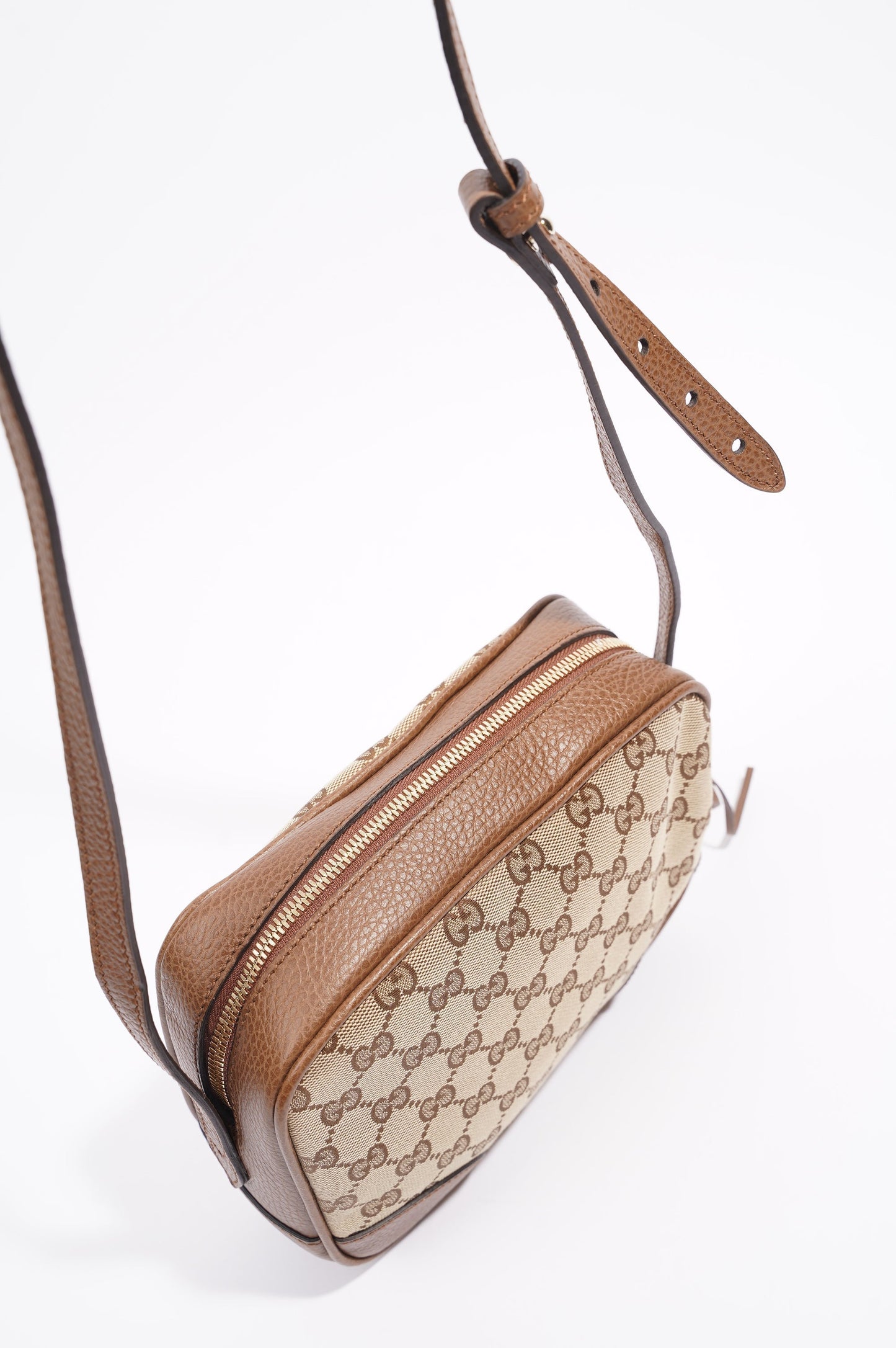 Gucci Womens Bree Supreme / Brown