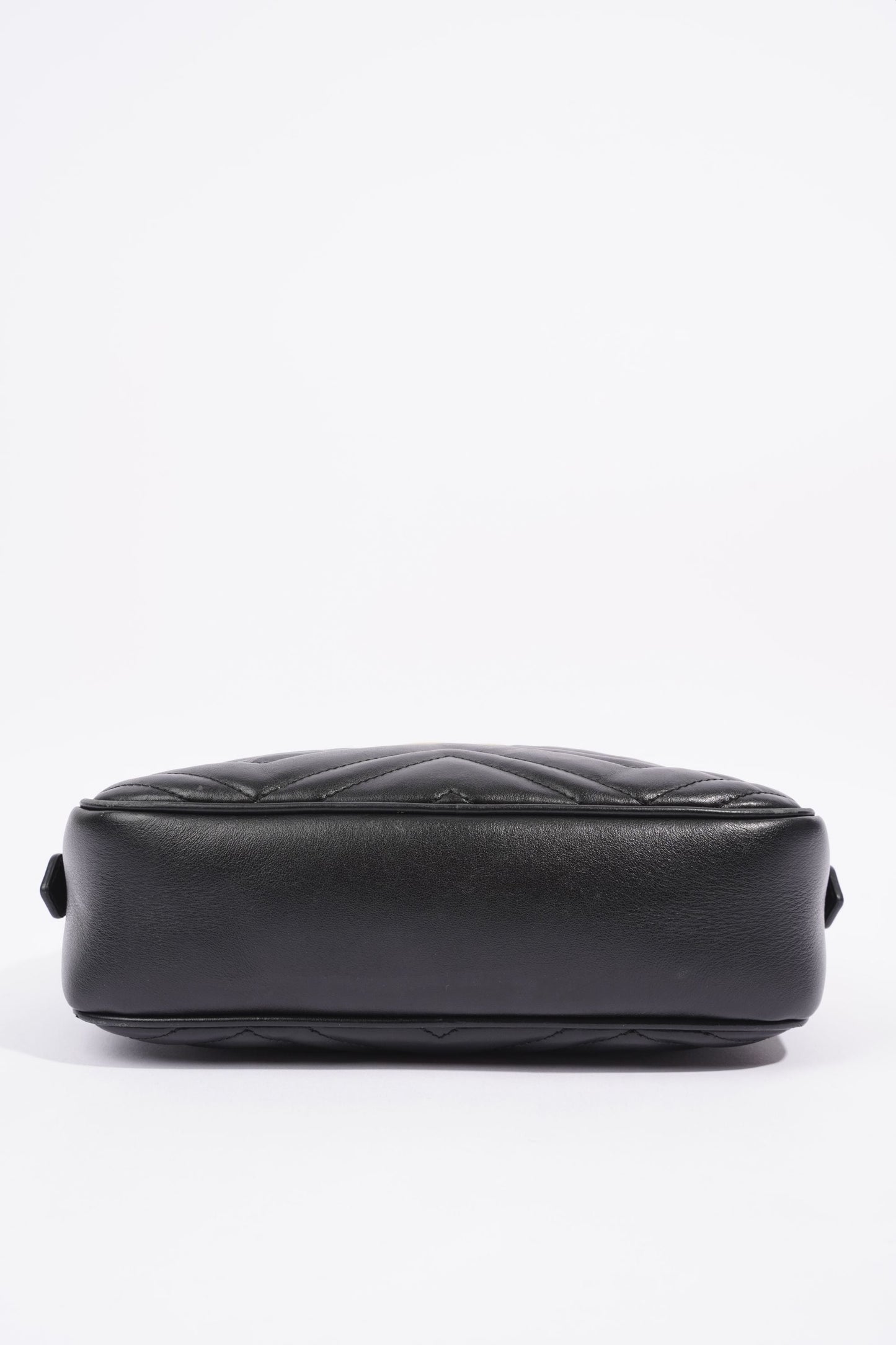 Gucci Womens Marmont GG Bag Black Leather Small