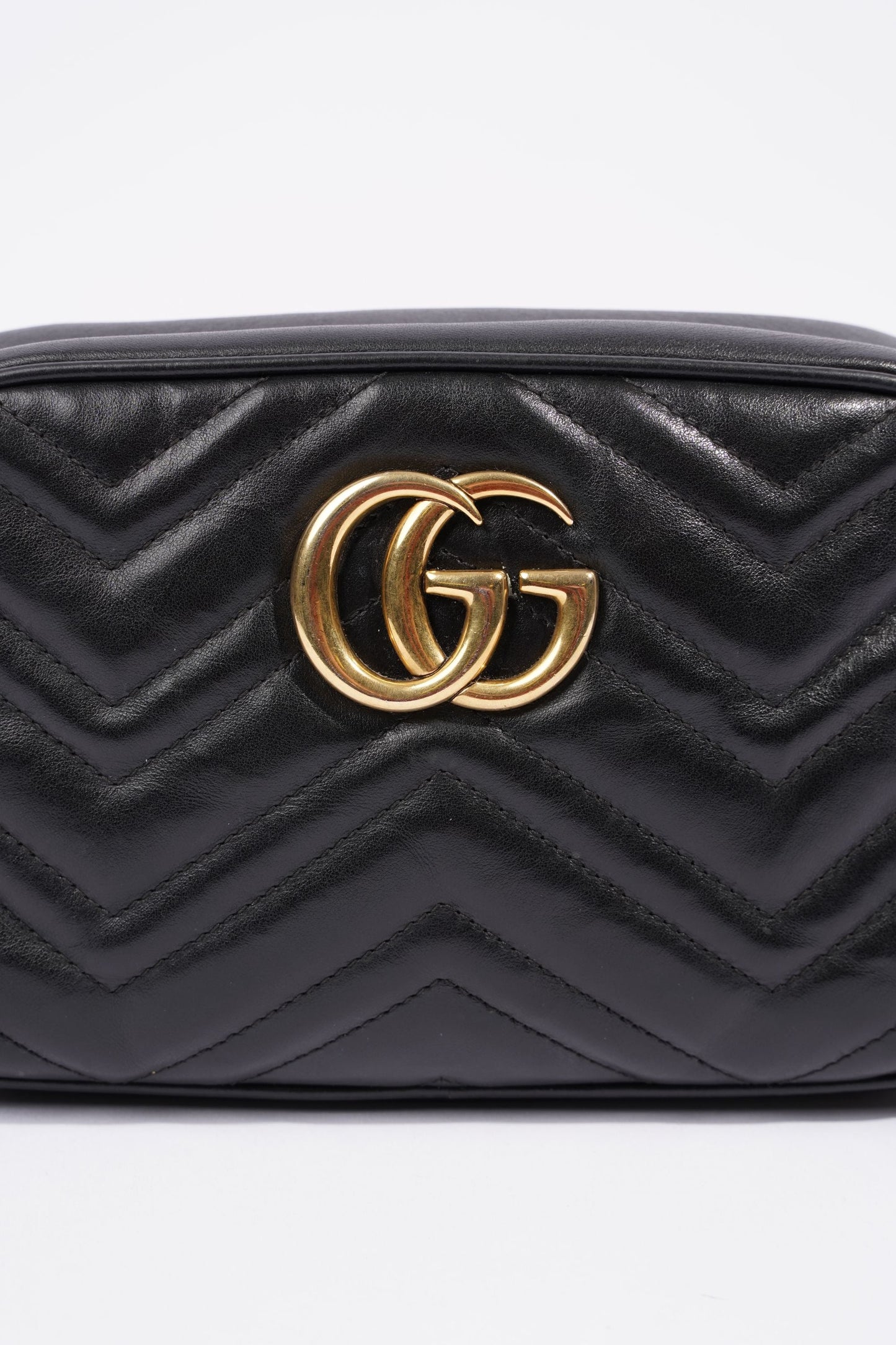 Gucci Womens Marmont GG Bag Black Leather Small
