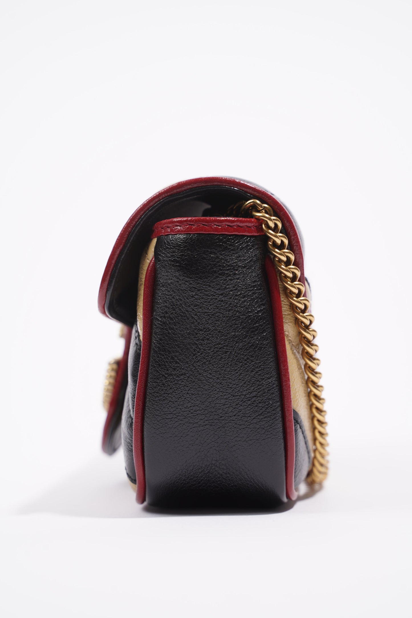 Gucci Womens Marmont Flap Beige / Black Super Mini