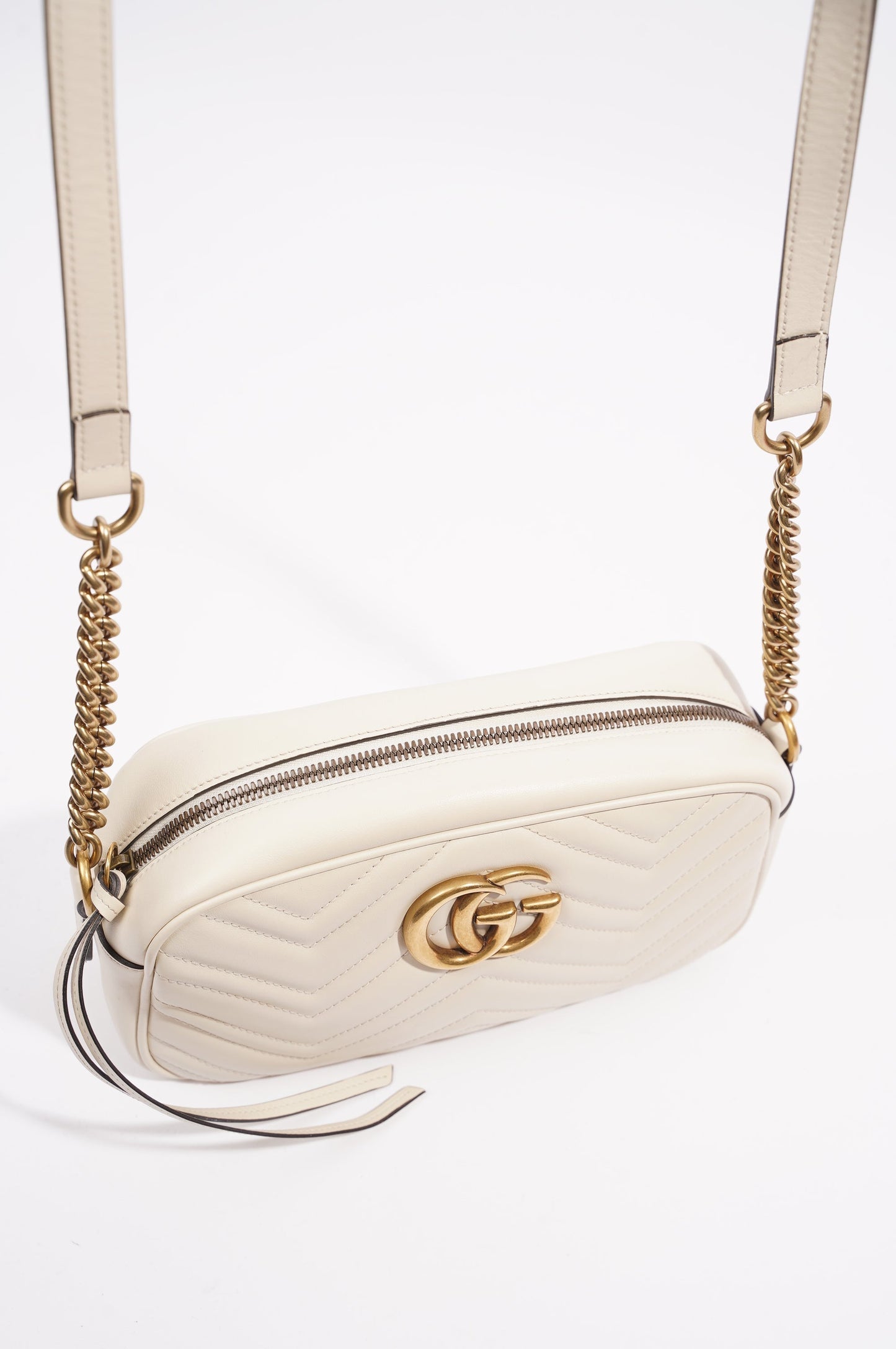 Gucci Womens Marmont Zip White Matelasse Small