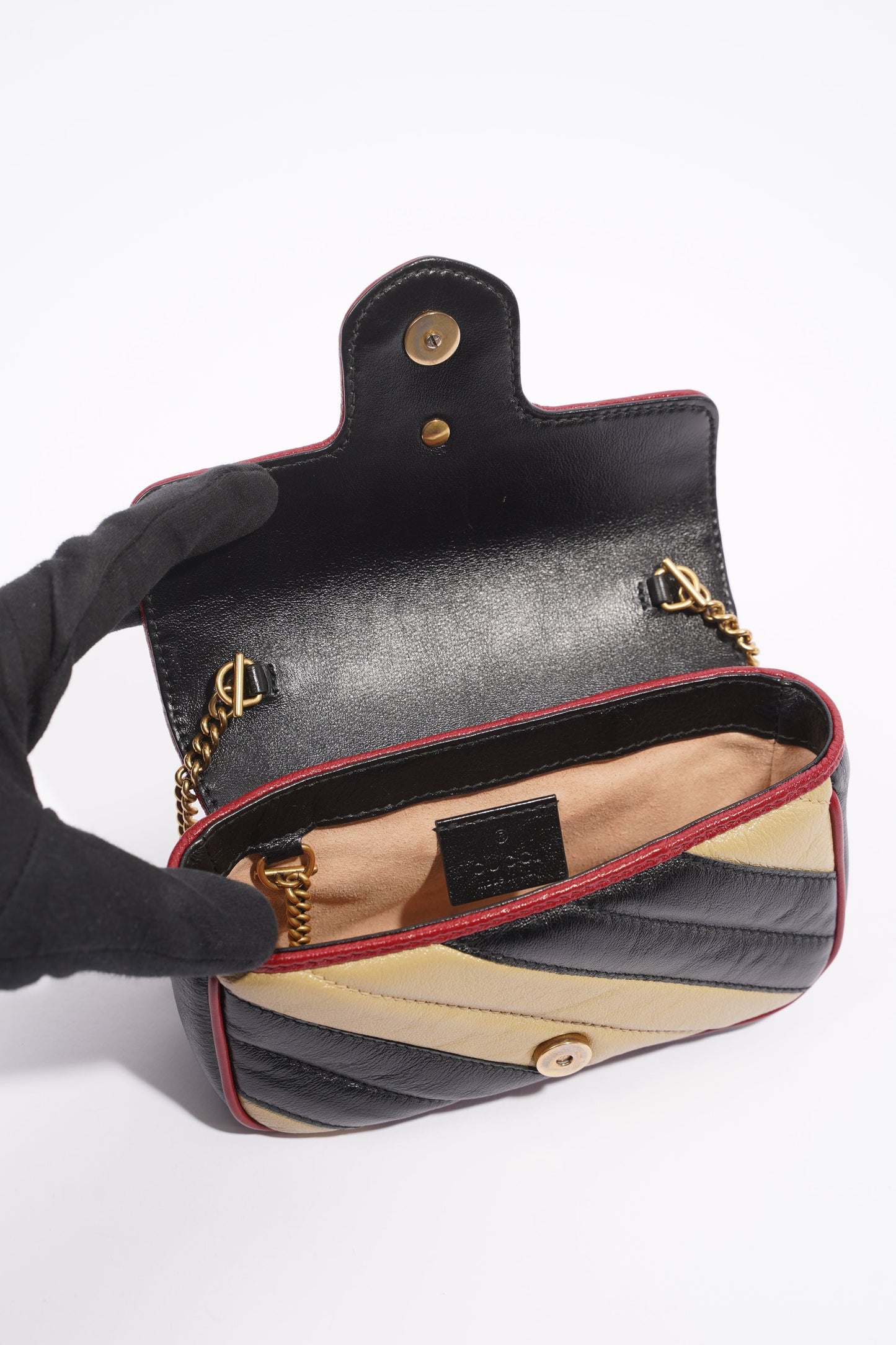 Gucci Womens Marmont Flap Beige / Black Super Mini