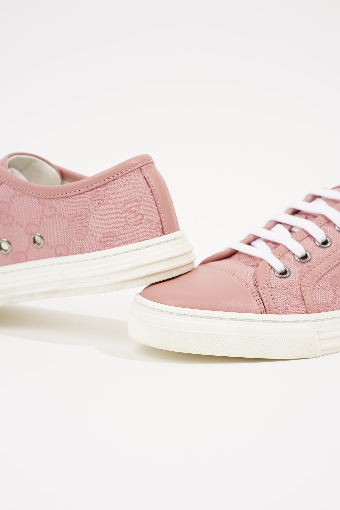 Gucci Womens GG Low Top Sneaker Pink EU 34.5 / UK 1.5