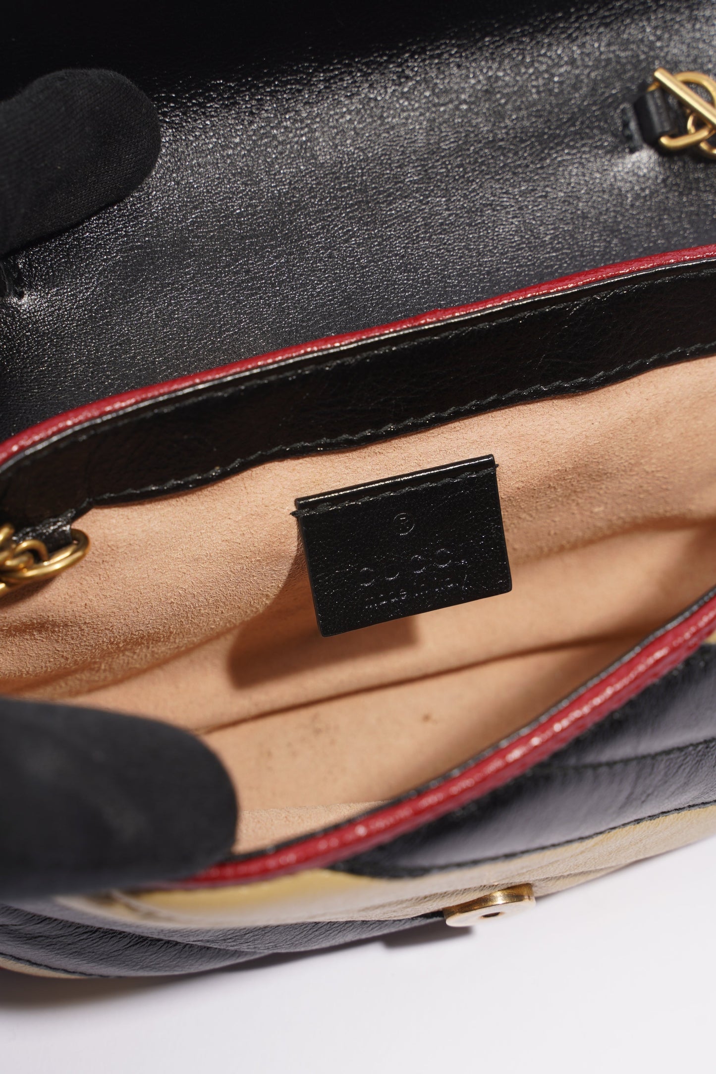 Gucci Womens Marmont Flap Beige / Black Super Mini