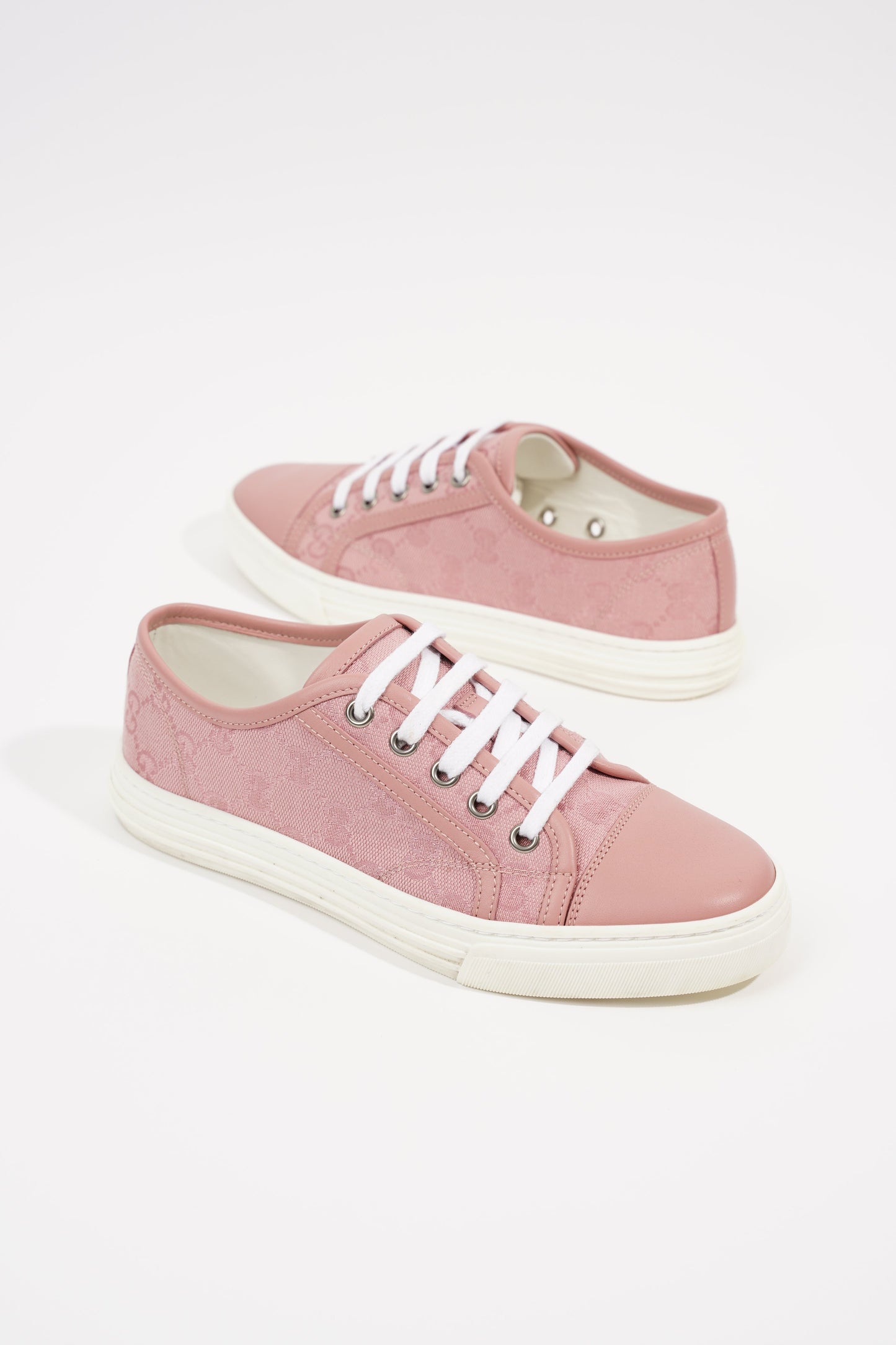 Gucci Womens GG Low Top Sneaker Pink EU 34.5 / UK 1.5