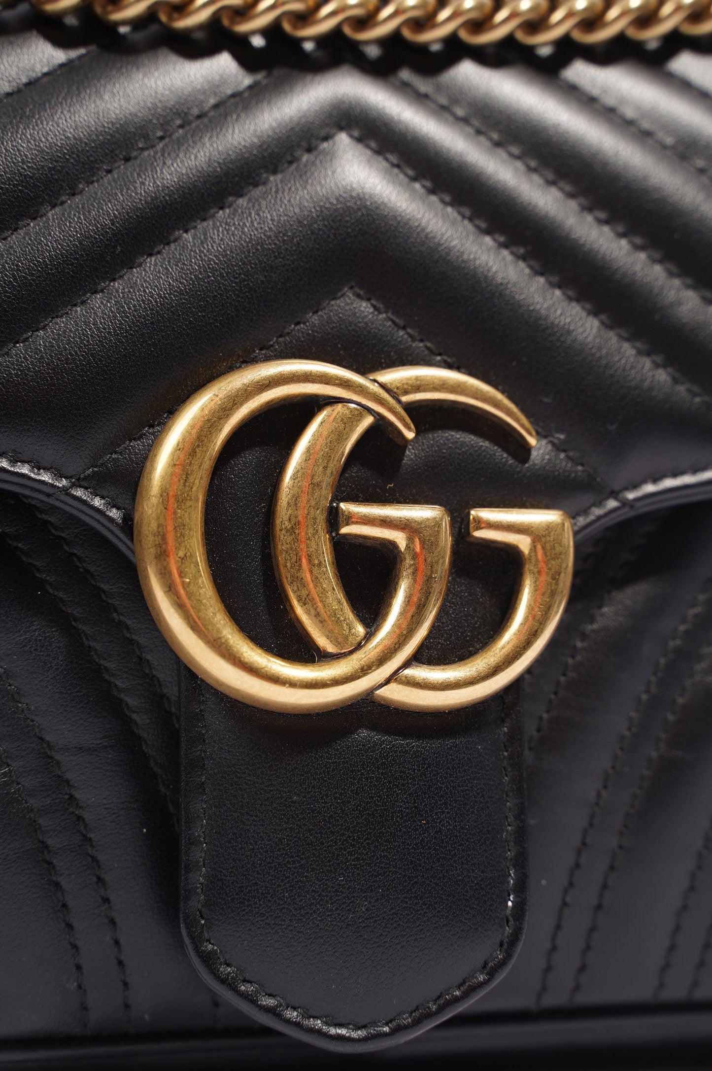 Gucci Womens Marmont Flap Black / Gold Small