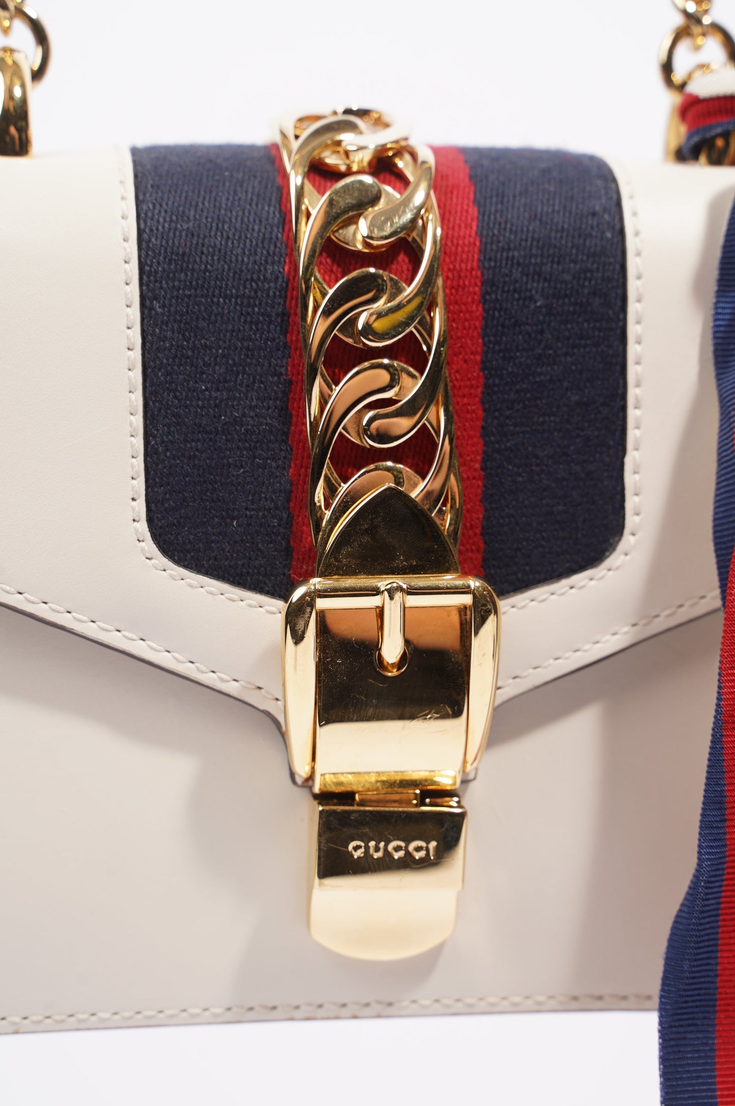 Gucci Womens Sylvie Chain Bag White / Navy / Red Mini