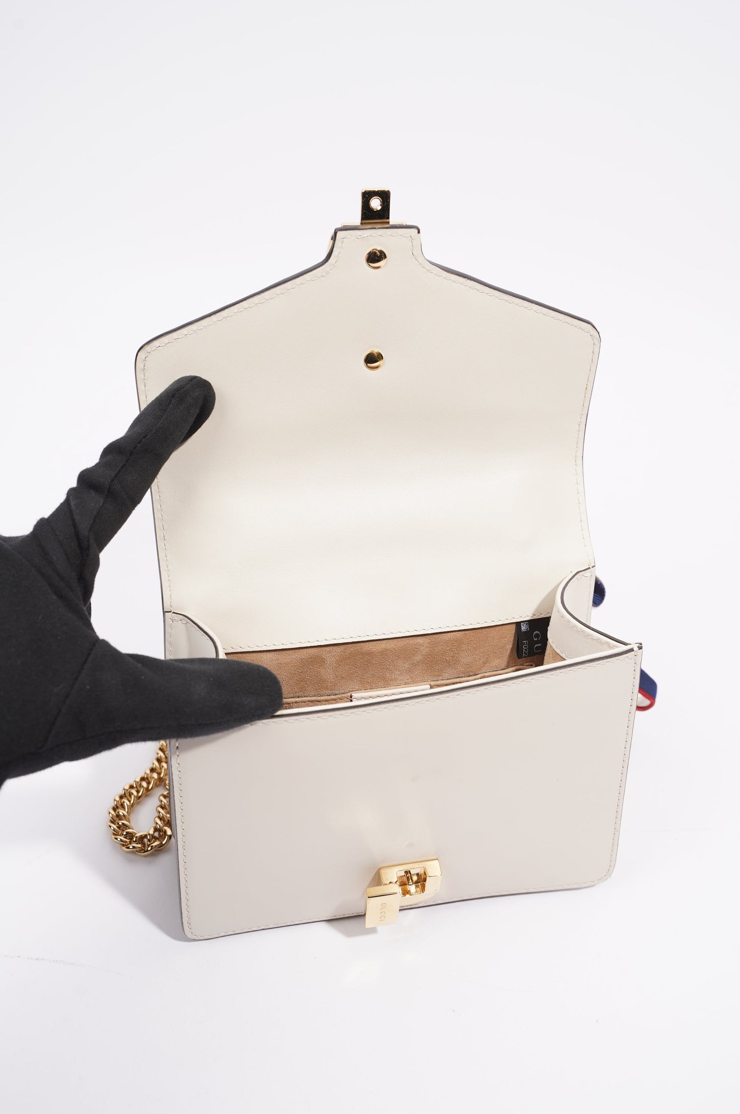 Gucci Womens Sylvie Chain Bag White / Navy / Red Mini