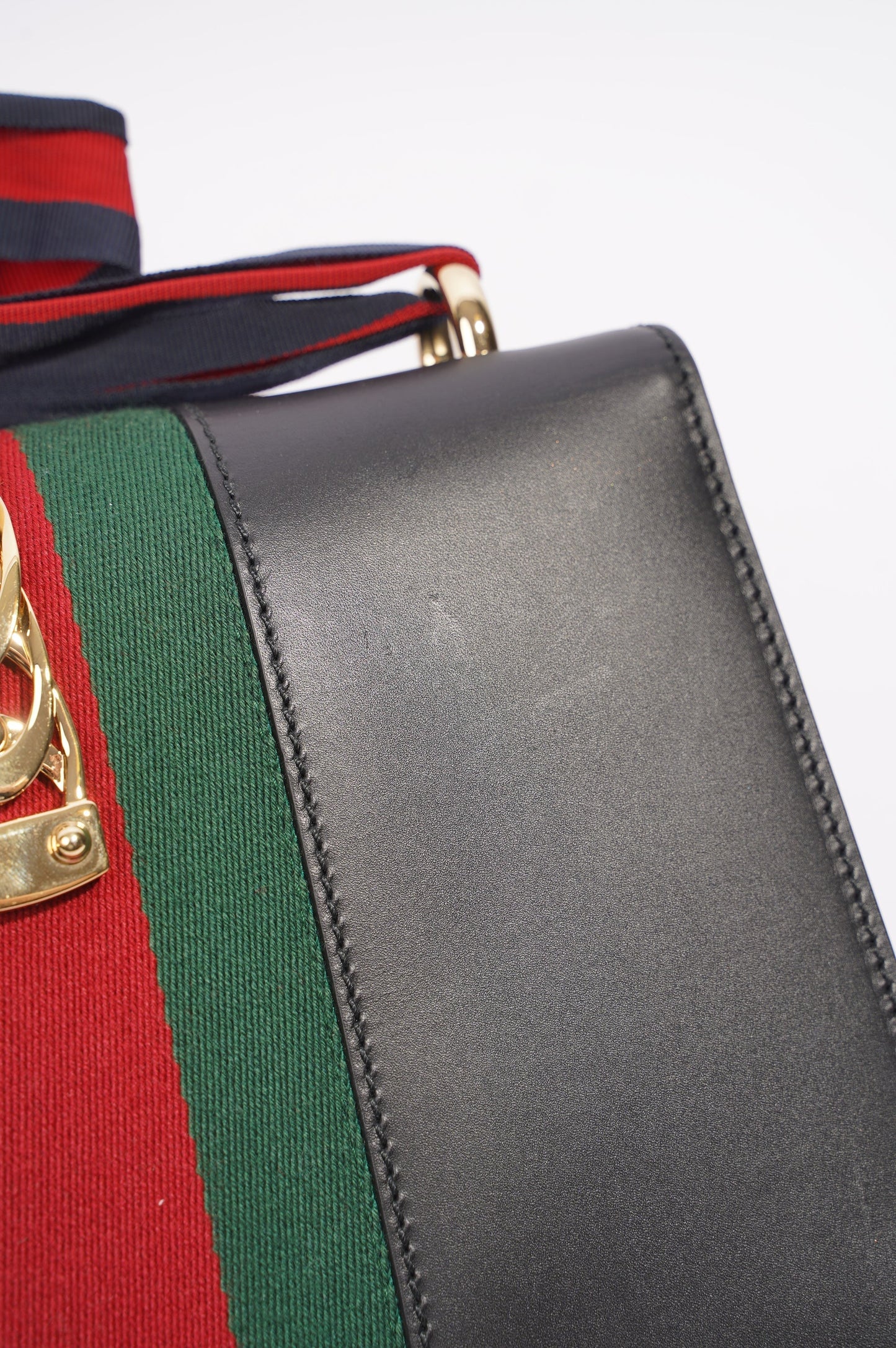 Gucci Womens Sylvie Black / Green / Red Medium