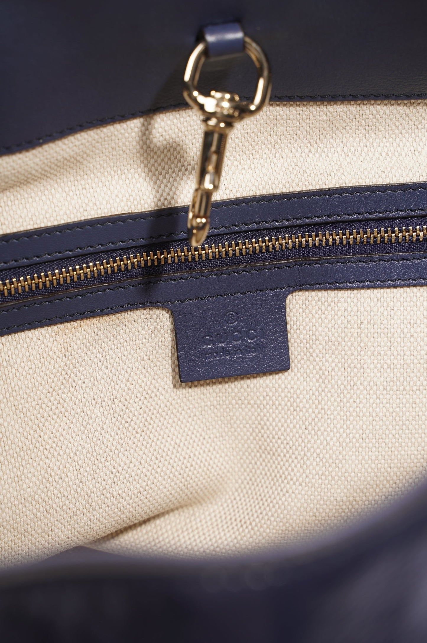 Gucci Soho Disco Bag Blue Patent Leather Tote