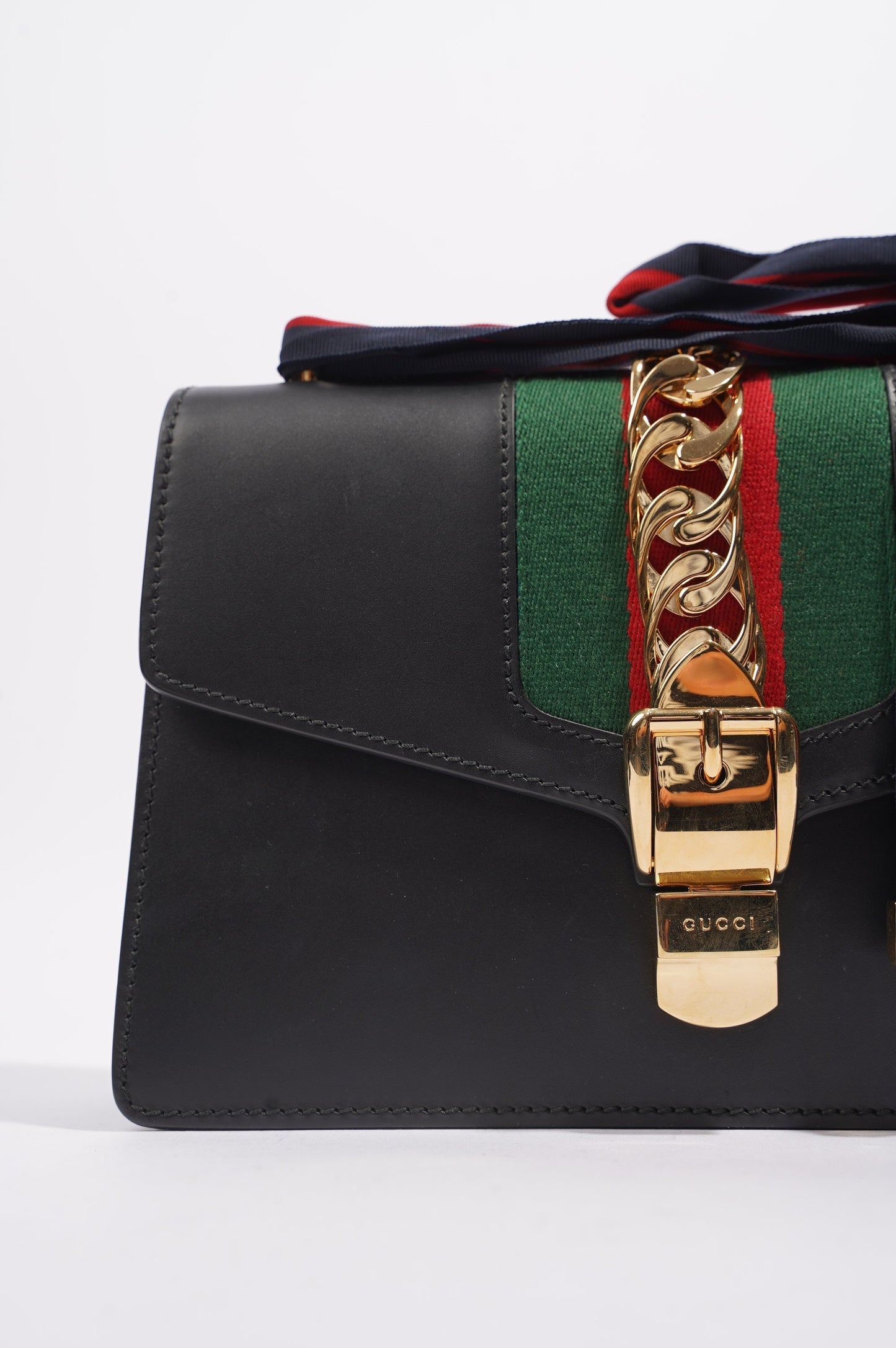 Gucci Womens Sylvie Black / Green / Red Medium