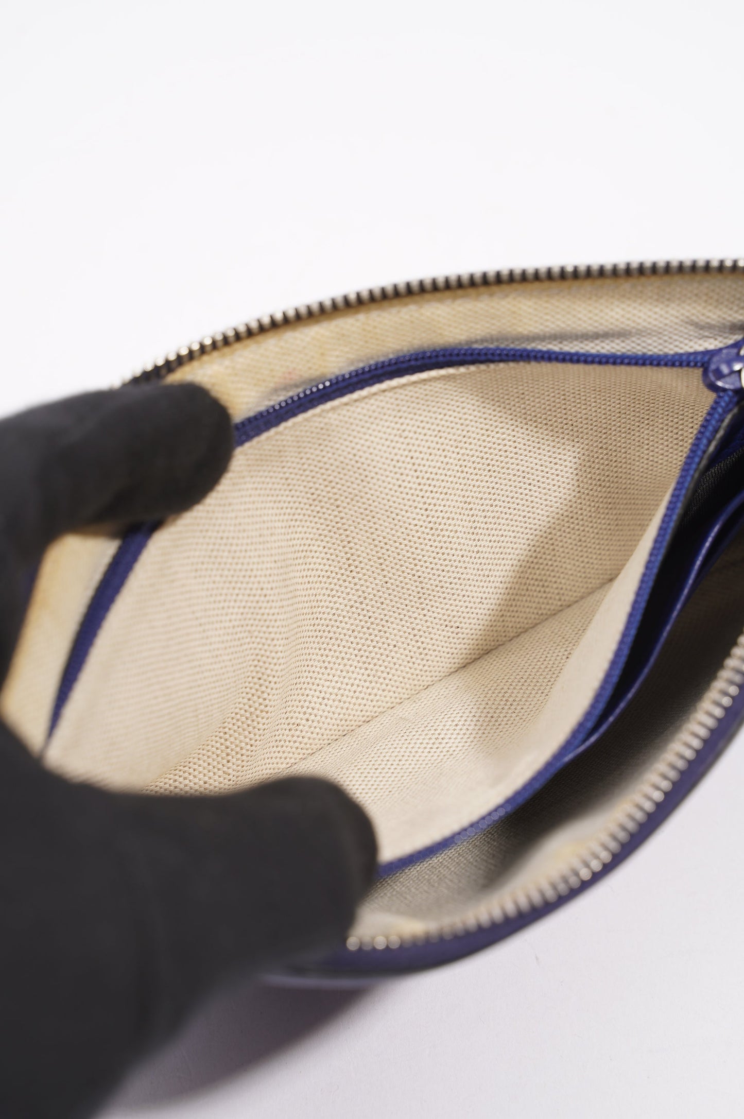 Gucci Womens GG Zip Pouch Blue Leather