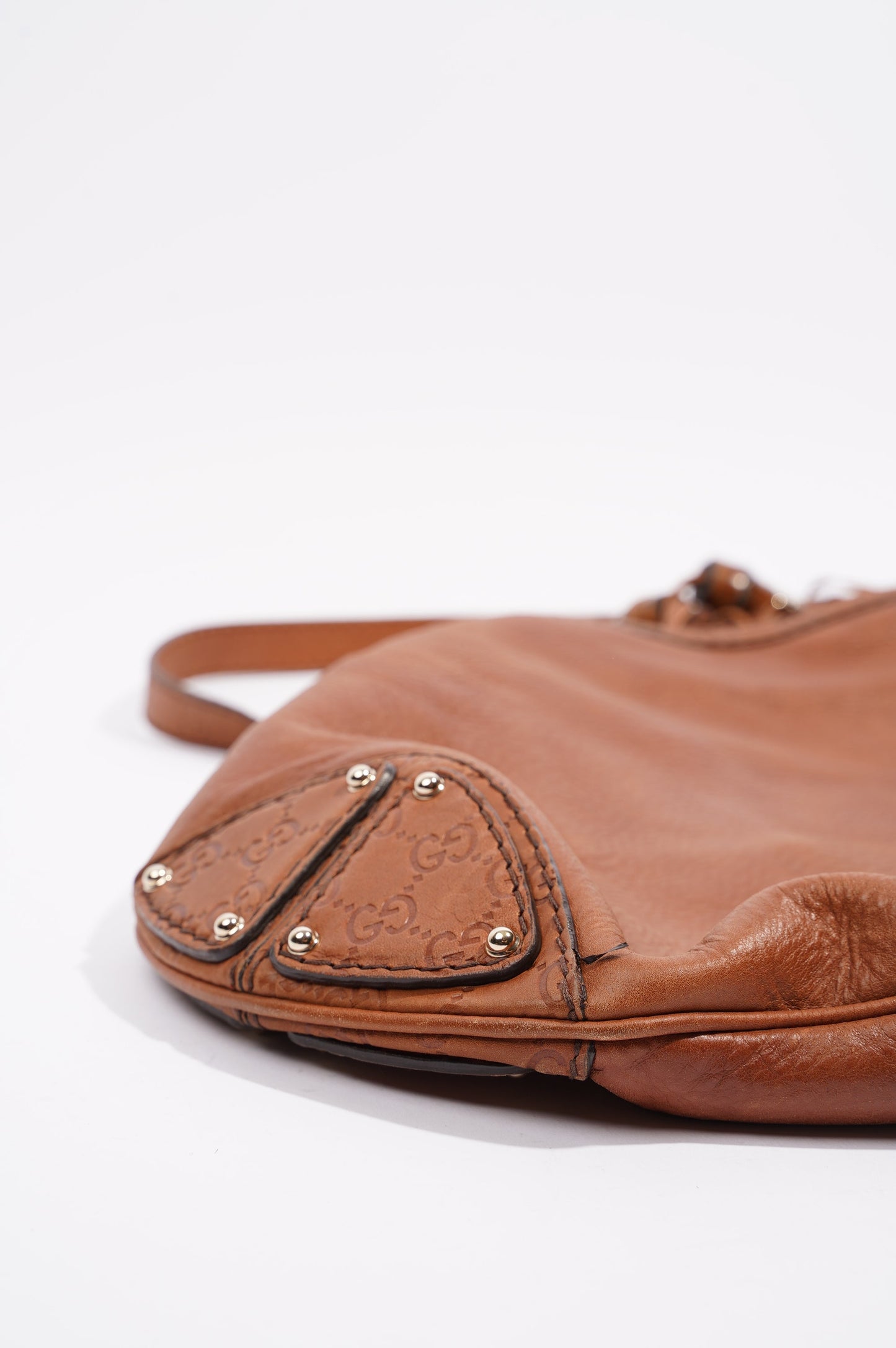 Gucci Womens Indy Hobo Oak