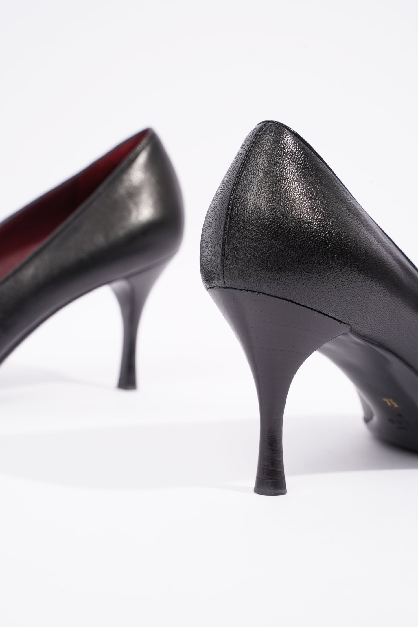 Gucci Womens Leather Pumps Black EU 40.5 / UK 7.5