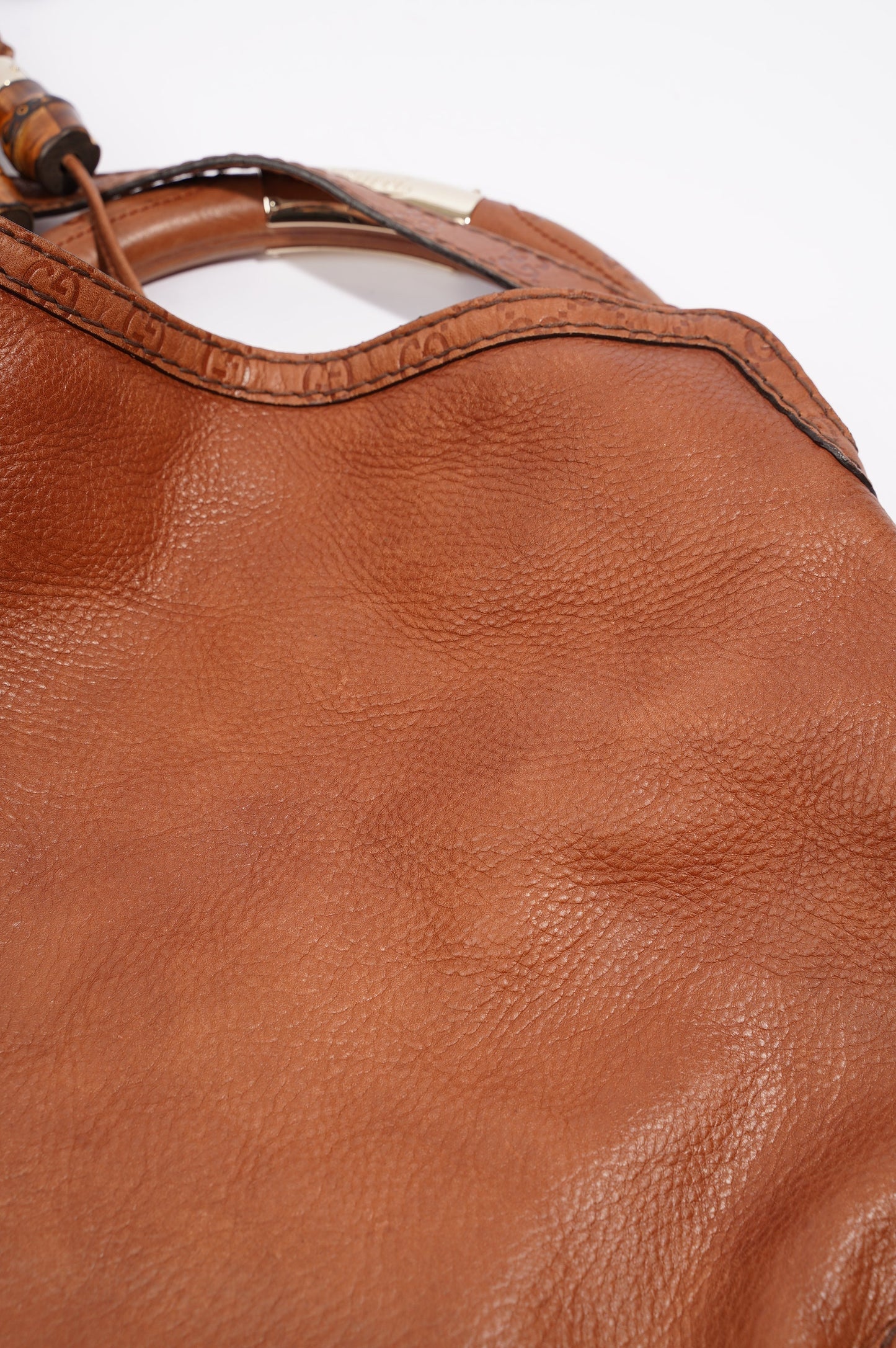 Gucci Womens Indy Hobo Oak