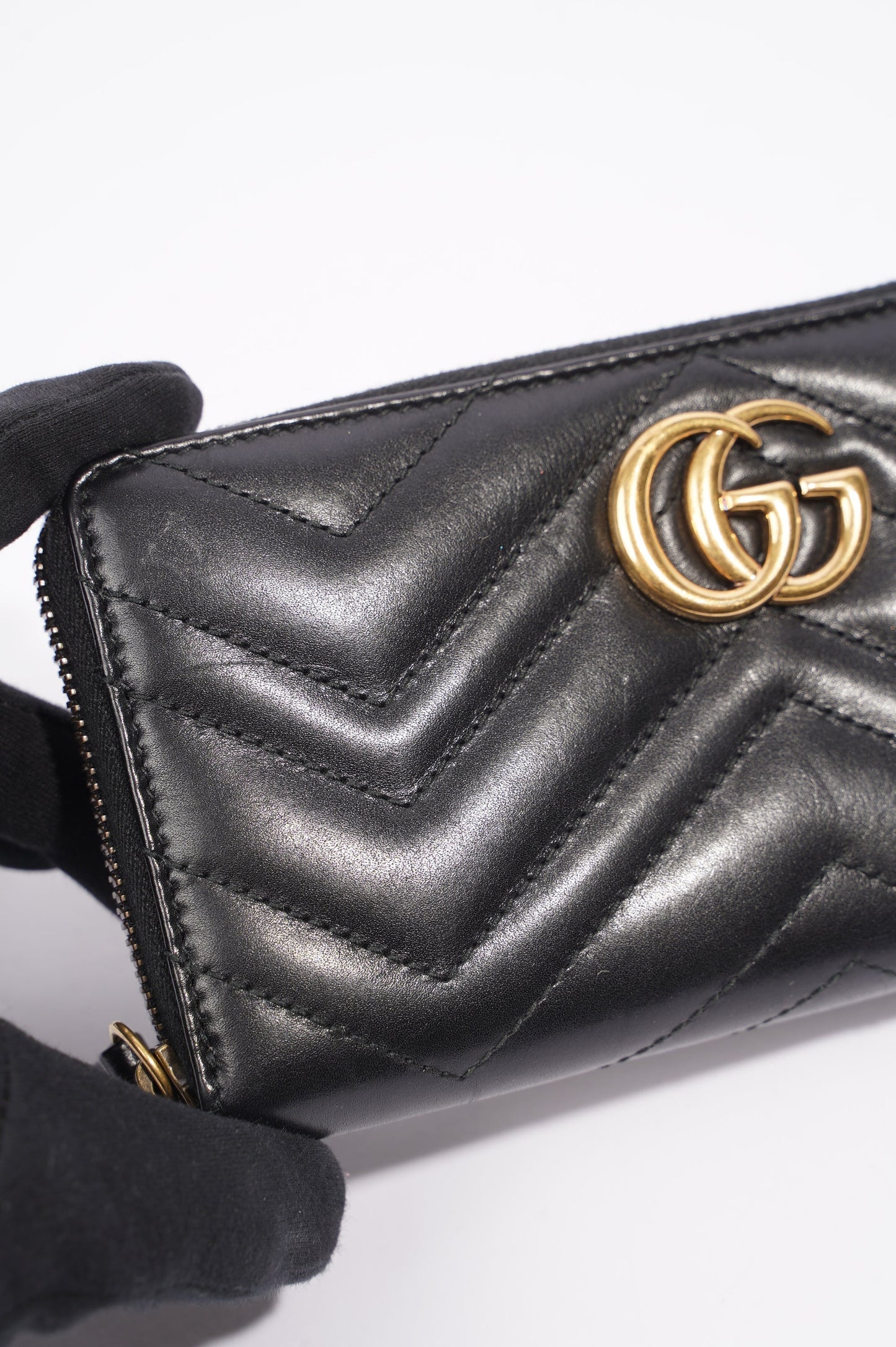 Gucci Womens Marmont Zip Around Wallet Black / Gold
